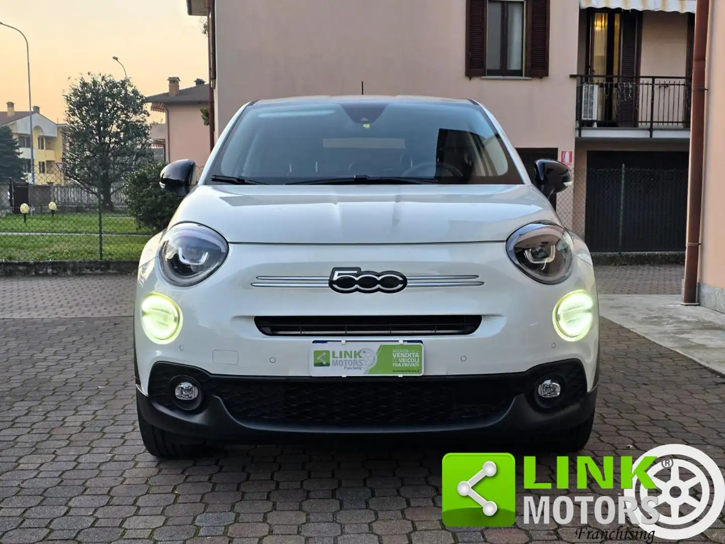Fiat 500X 1.3 MultiJet II 95 CV Neopatentati Pack Style Weiß - 2