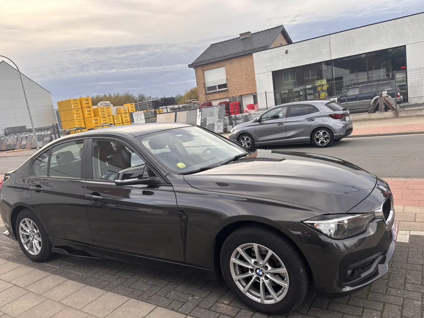 BMW 316 2.0d Airco Navi Start Rijd Goed - 1