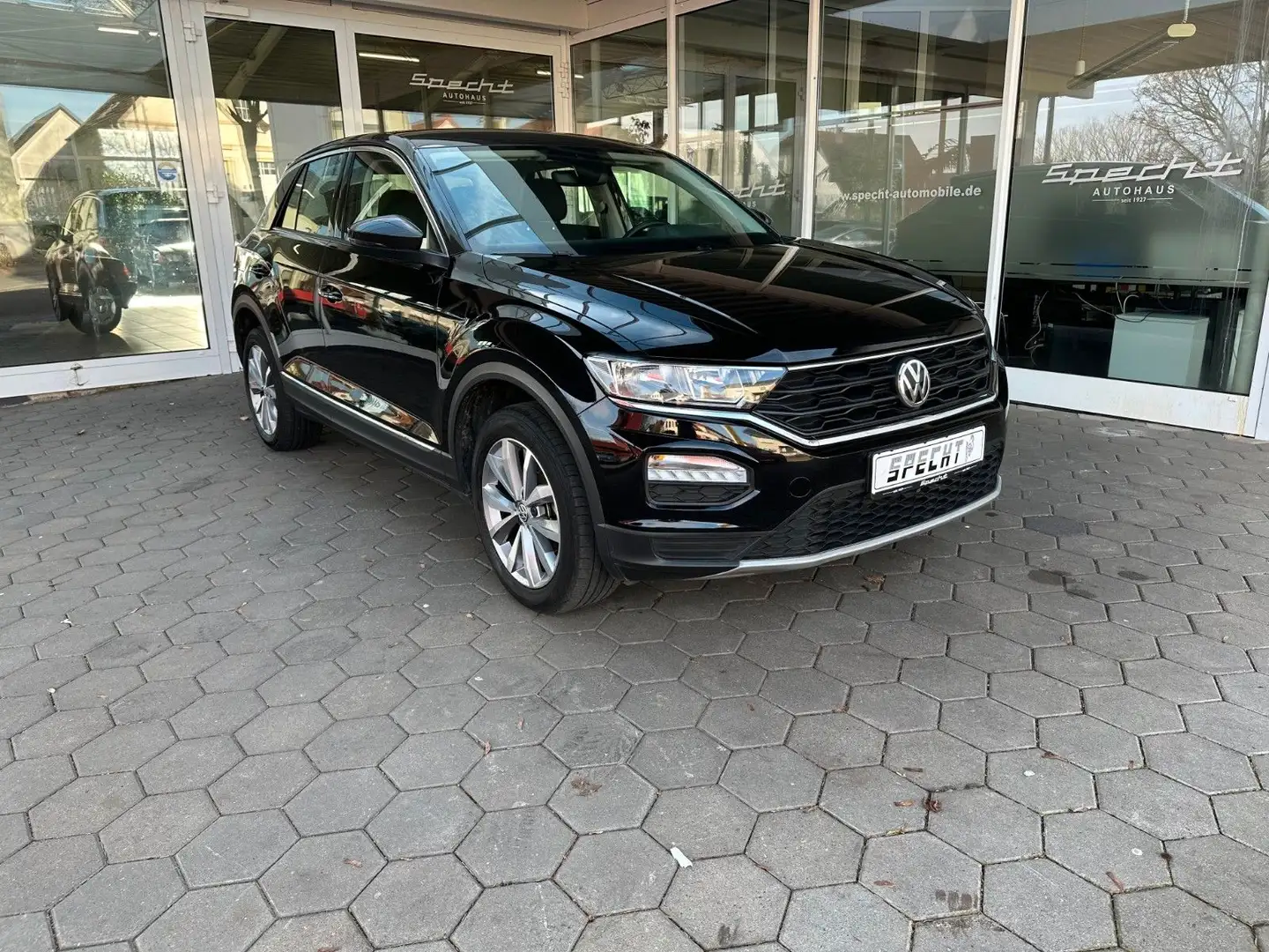 Volkswagen T-Roc 1.0 TSI Schwarz - 1
