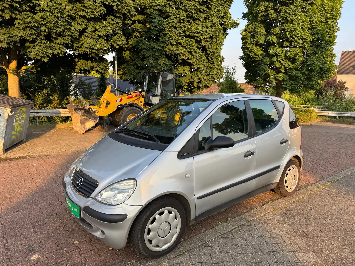 Mercedes-Benz A 160 L Classic AUTOMATIK . TÜV NEU. Zilver - 2
