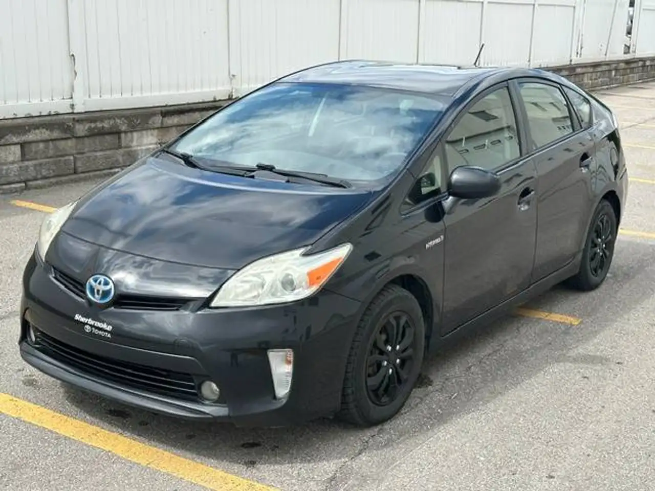 Toyota Prius снимка Toyota Prius