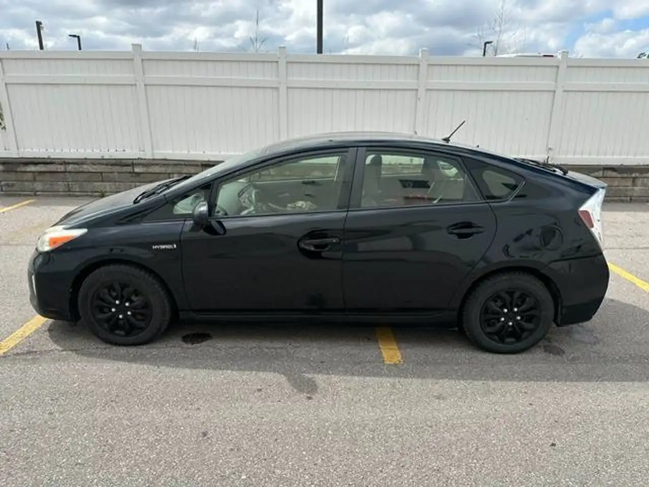 Toyota Prius снимка Toyota Prius