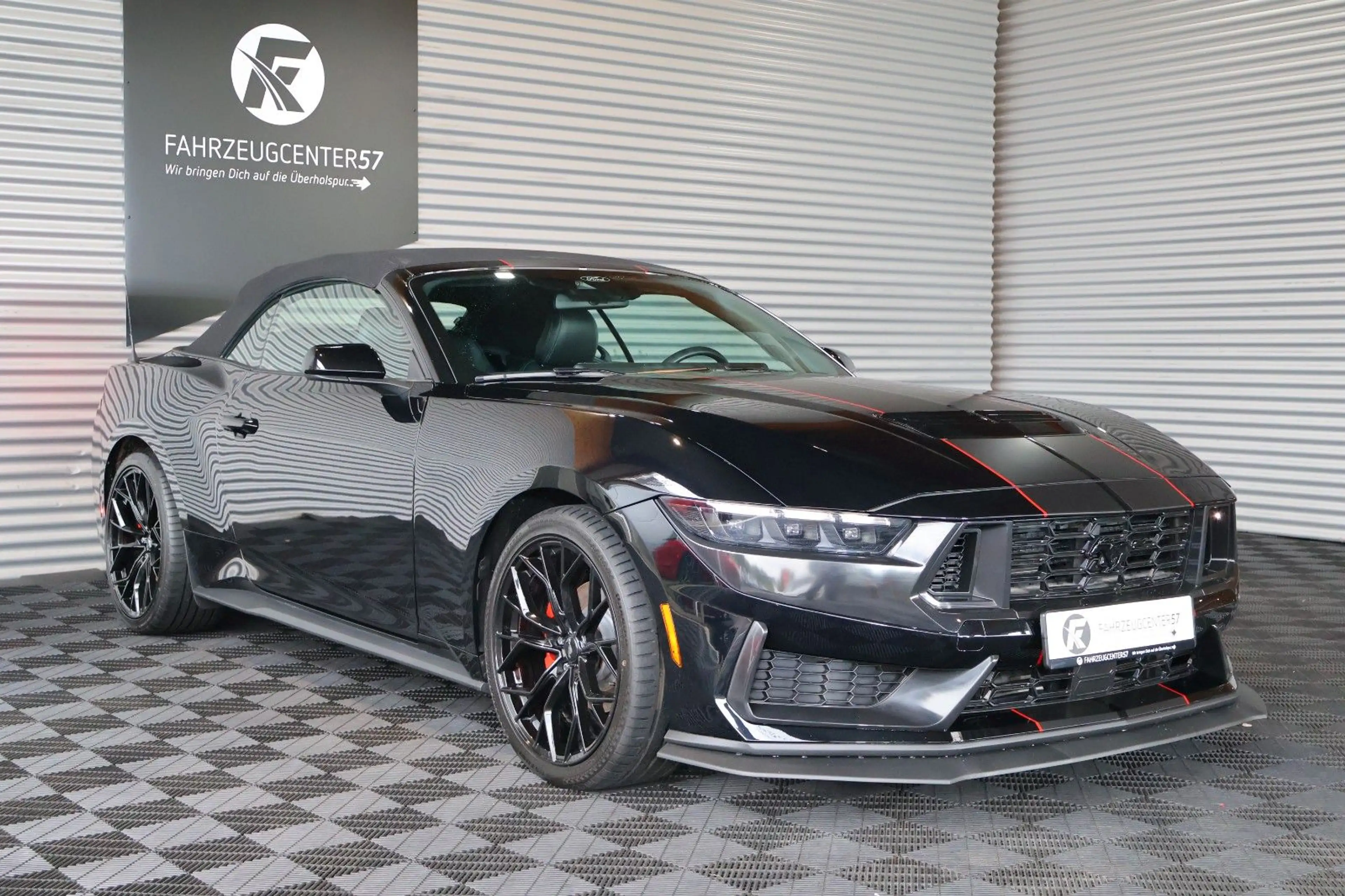 Ford Mustang 2.3L EcoBoost LED/RFK/CARPLAY/KAMERA — photo 6