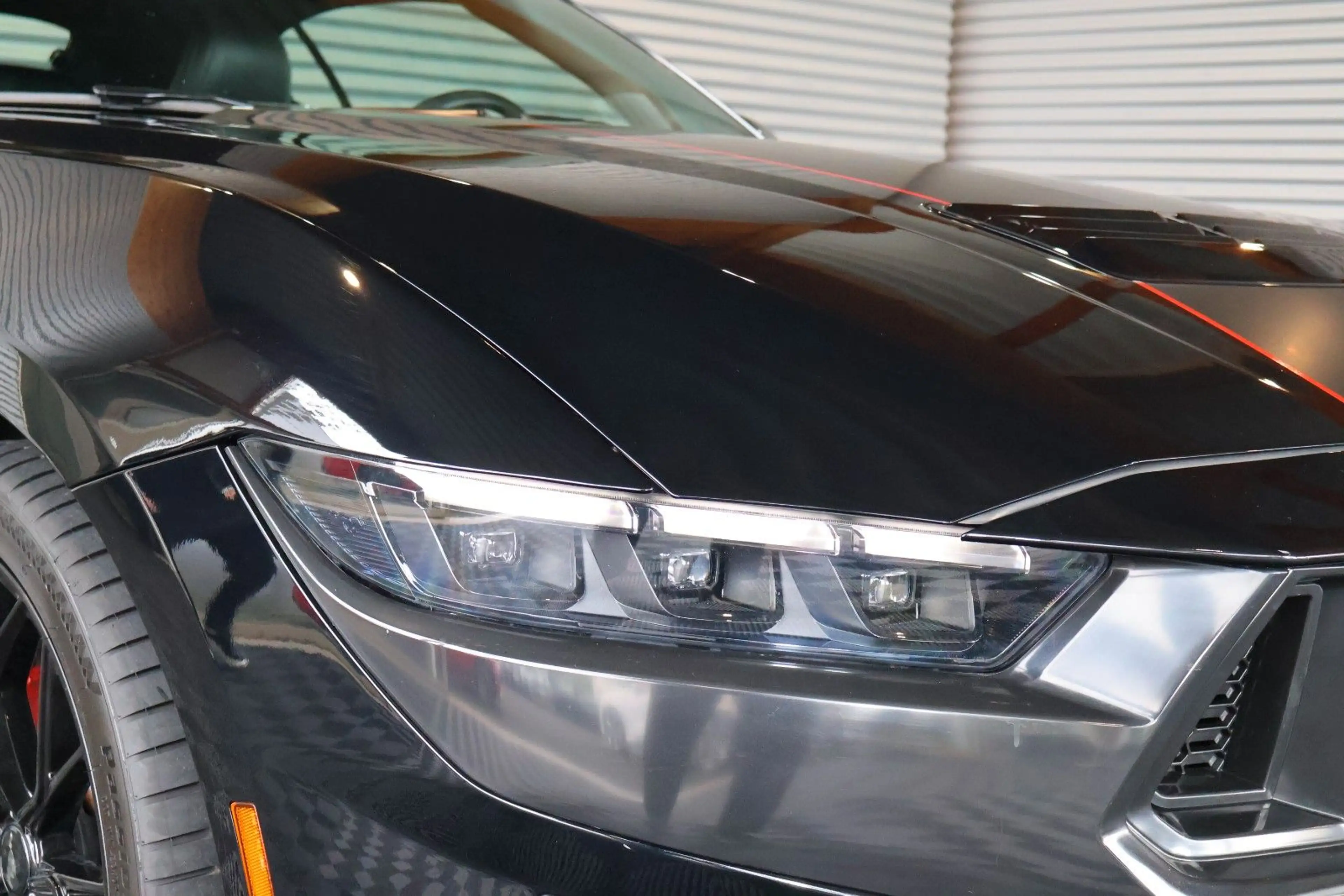 Ford Mustang 2.3L EcoBoost LED/RFK/CARPLAY/KAMERA — photo 5