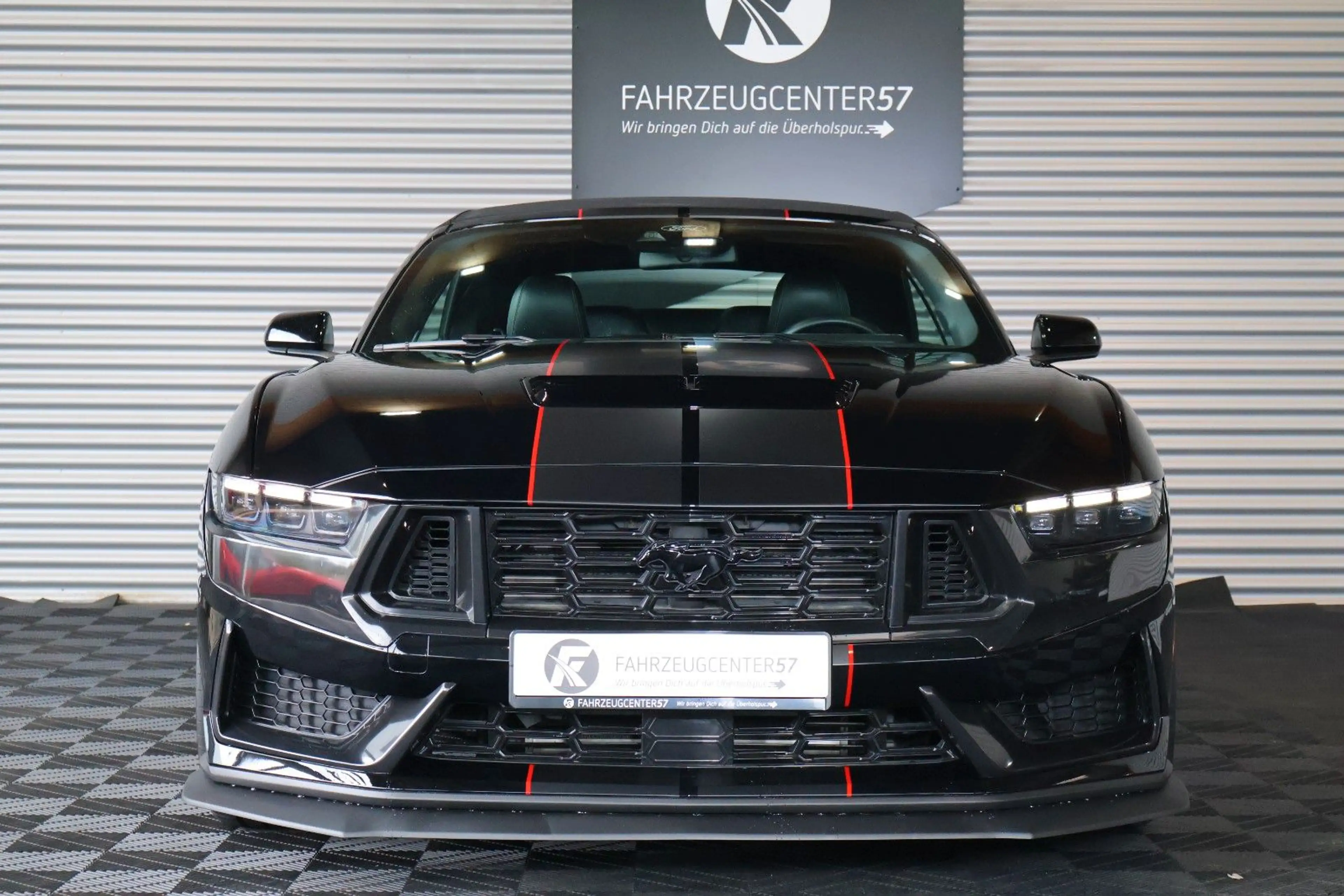 Ford Mustang 2.3L EcoBoost LED/RFK/CARPLAY/KAMERA — photo 4