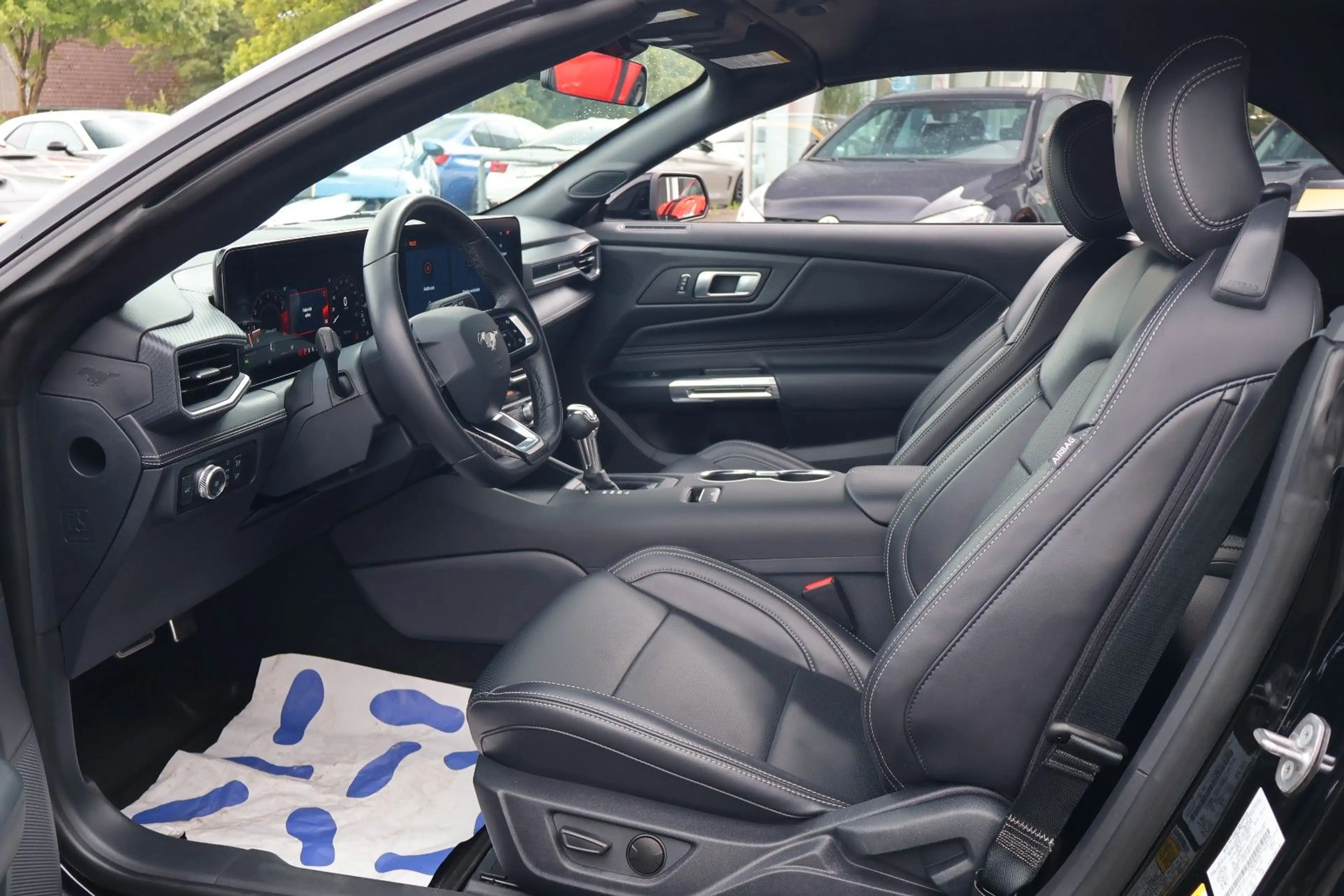 Ford Mustang 2.3L EcoBoost LED/RFK/CARPLAY/KAMERA — photo 10