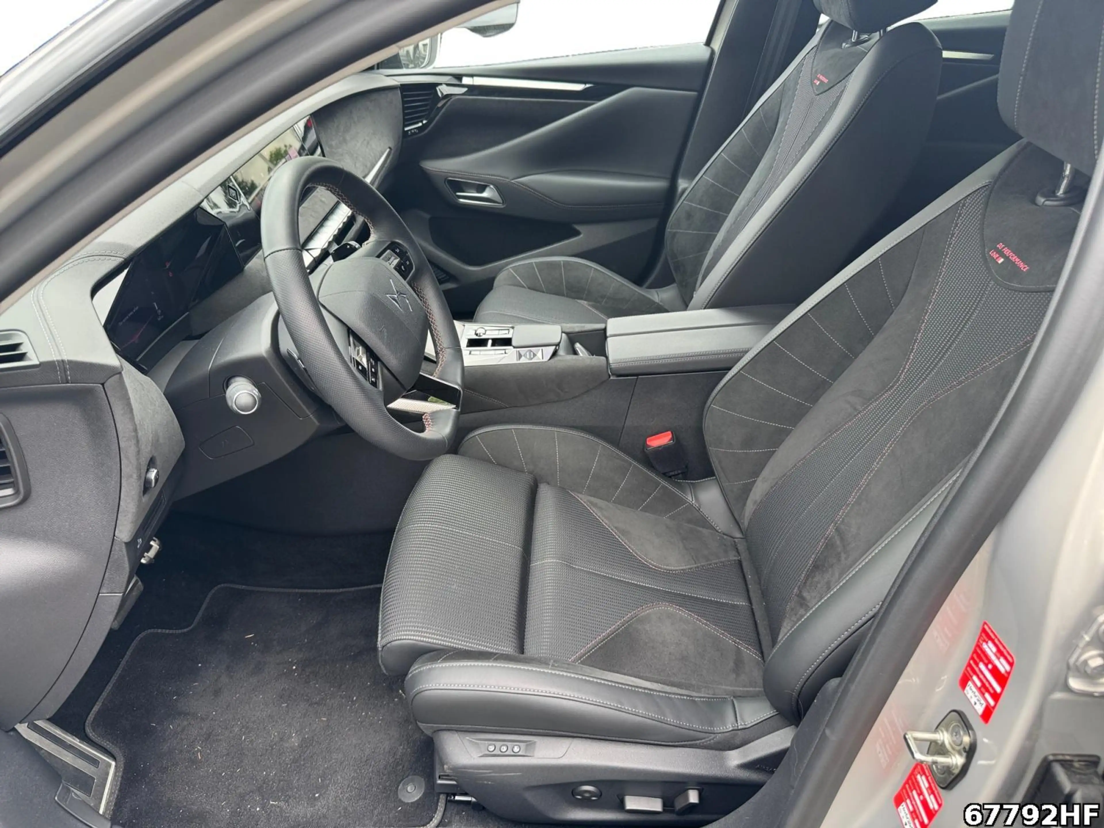 DS Automobiles DS 4 DS 4 Performance Line — photo 11