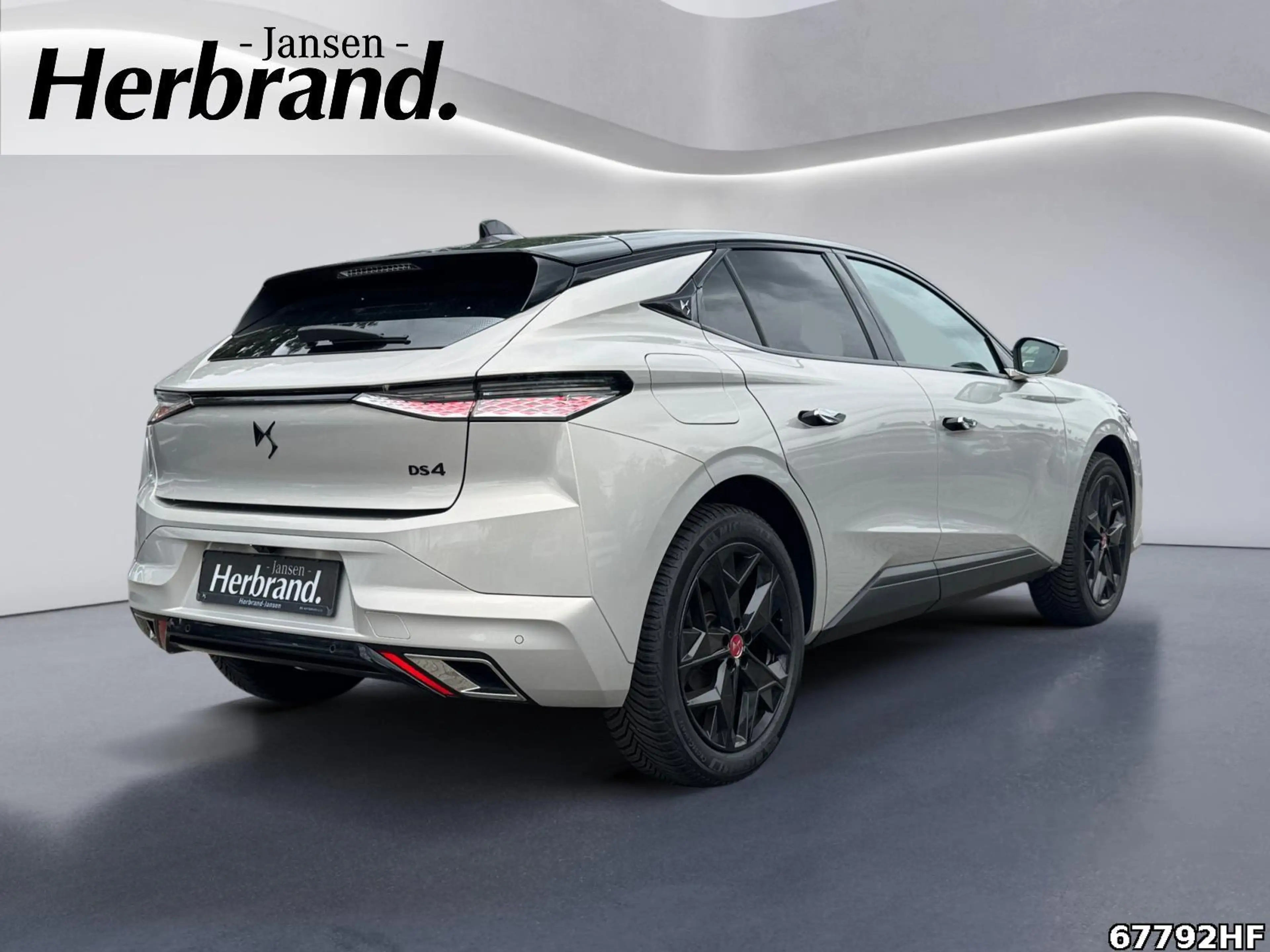 DS Automobiles DS 4 DS 4 Performance Line — photo 3