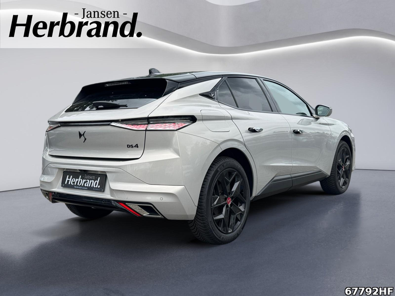 DS Automobiles DS 4 DS 4 Performance Line — photo 3