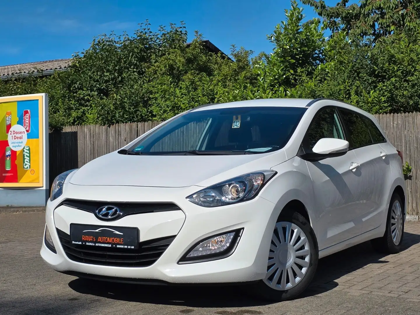 Hyundai i30 cw FIFA World Cup Edition Wit - 1