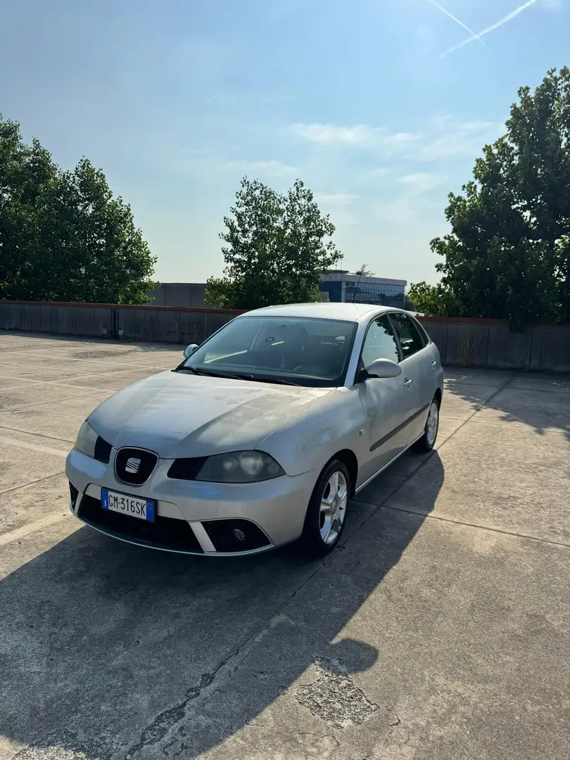 SEAT Ibiza 5p 1.2 12v Special Edition - 2
