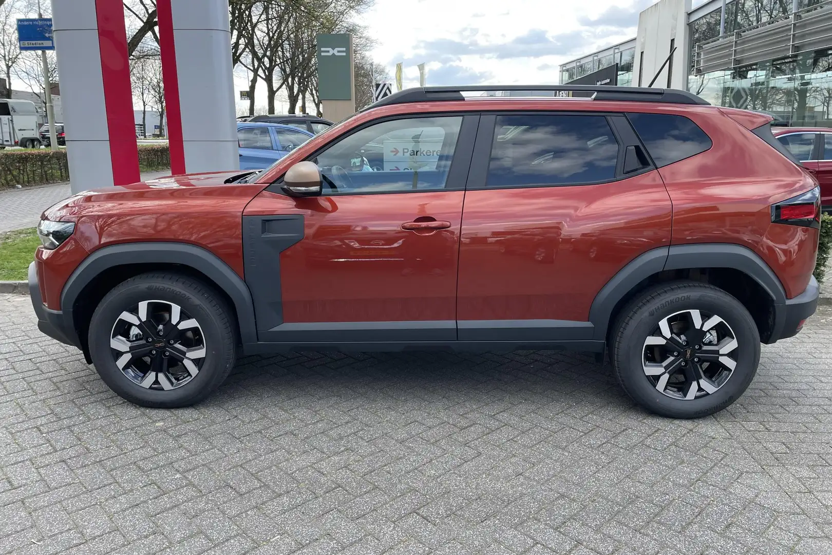 Dacia Duster 1.6 Hybrid 140 Extreme Techno Pack + NAV Live Bruin - 2
