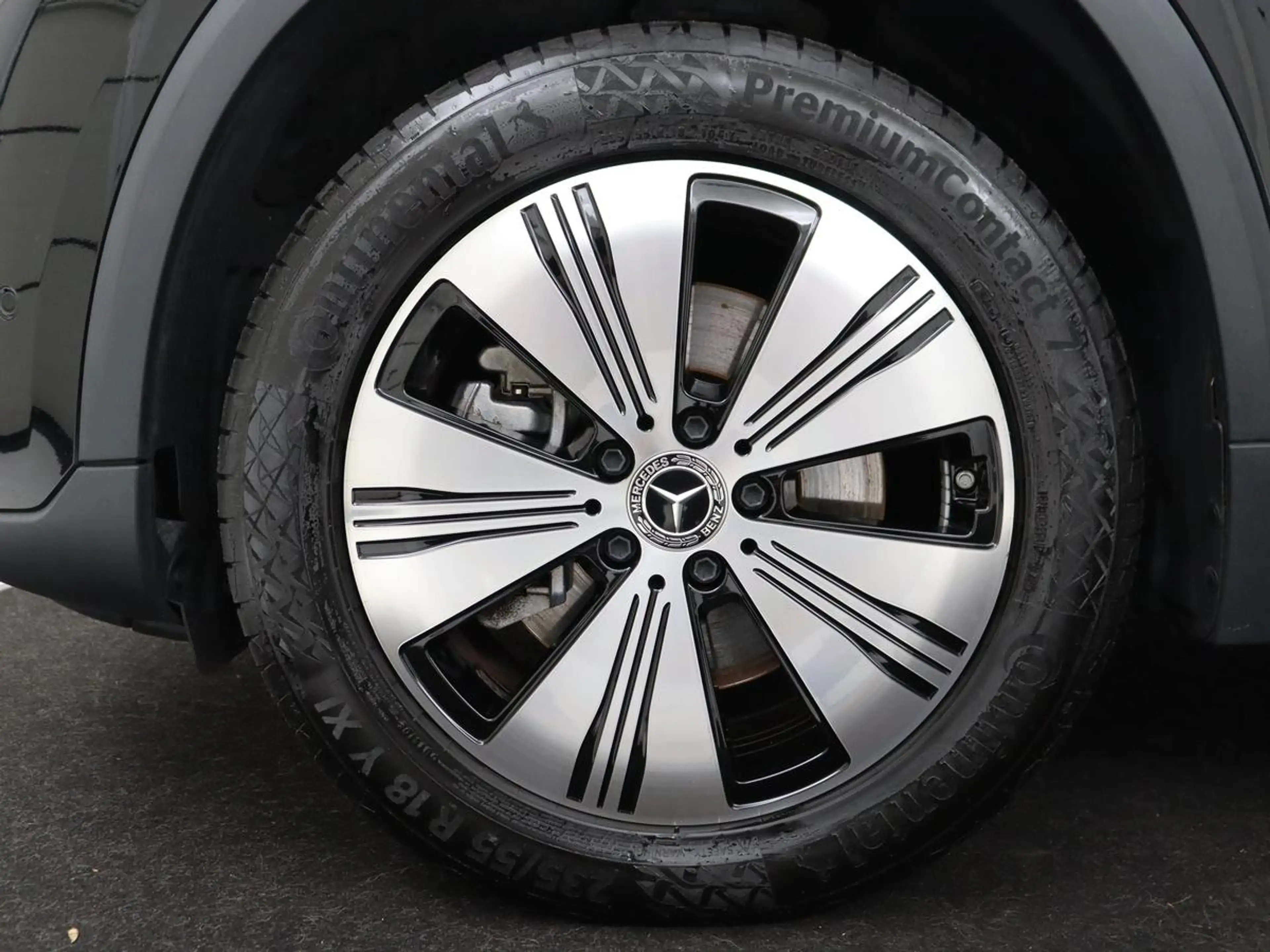 Mercedes-Benz EQA 250 Business Solution Luxury 67 kWh | SOH 95,3% | Half — photo 36