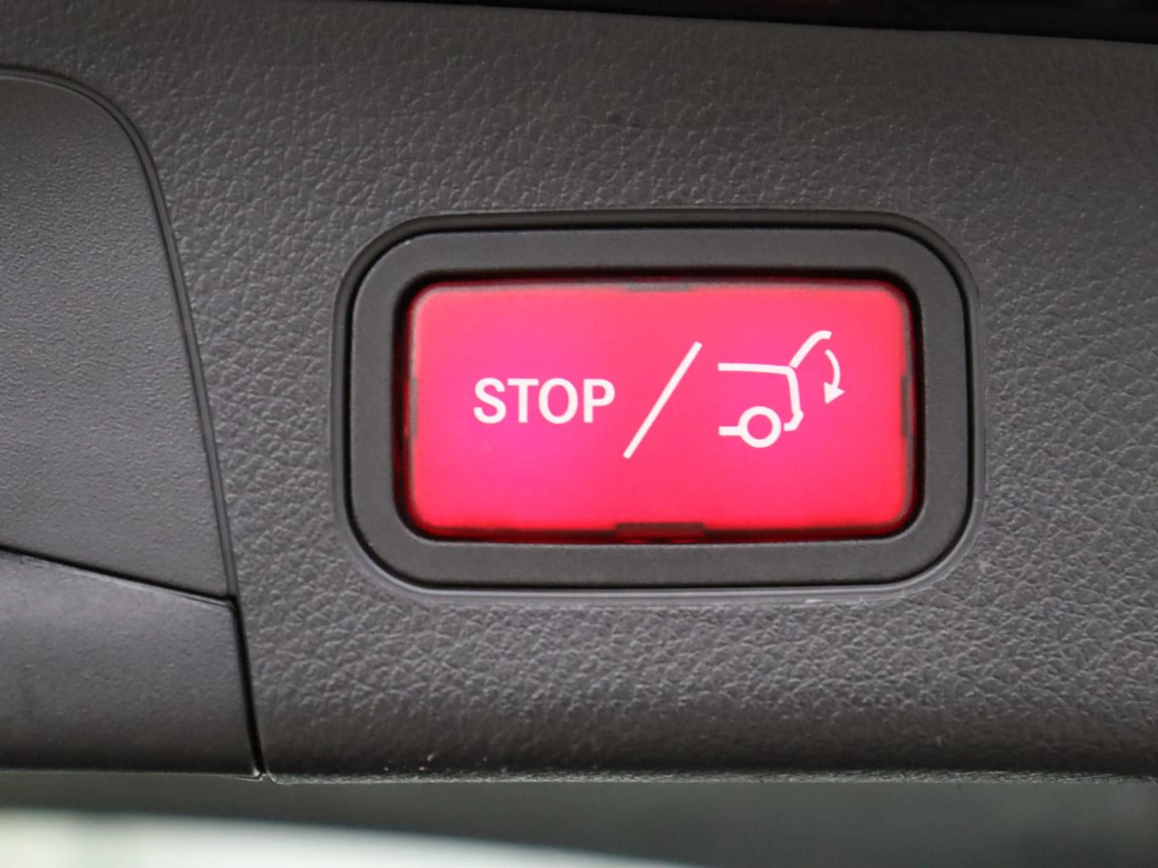 Mercedes-Benz EQA 250 Business Solution Luxury 67 kWh | SOH 95,3% | Half — photo 12