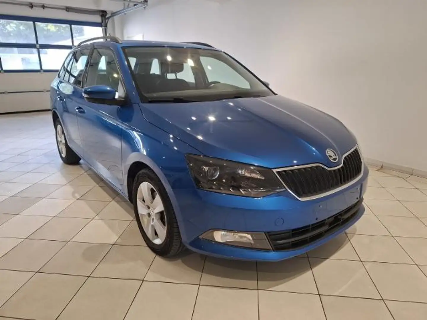 Skoda Fabia Combi 1.2 TSI Ambition Blau - 1