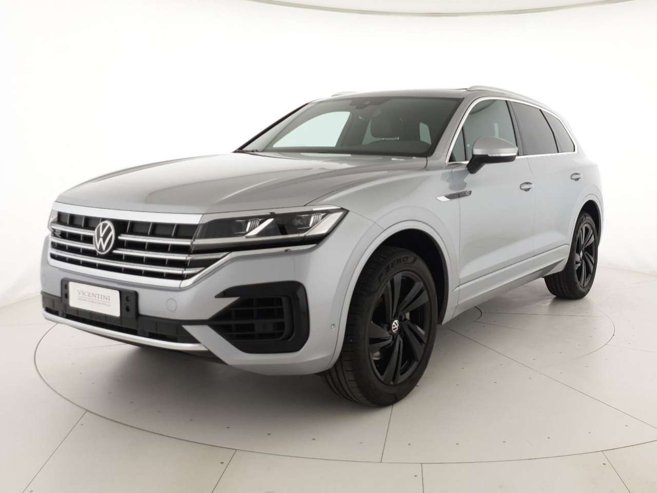 Volkswagen Touareg 3.0 v6 tdi elegance r-line exterior pack 286cv tip