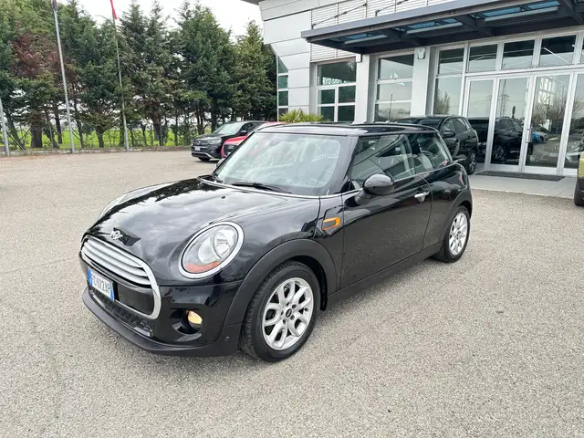 MINI Cooper D Mini 1.5 Cooper D Business XL 3p