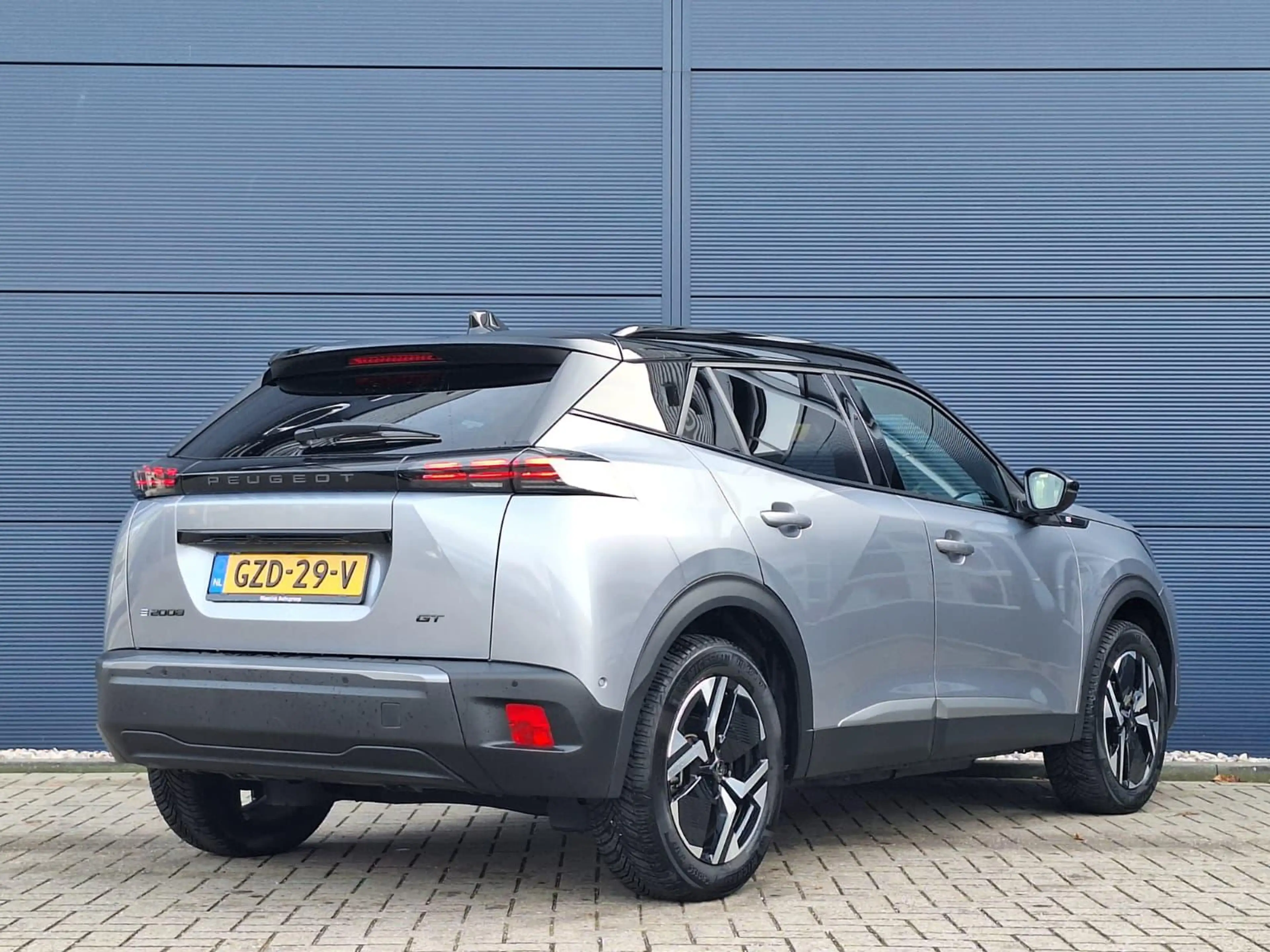 Peugeot e-2008 EV 54kWh 156pk GT Avantage | SUMMER DEALS | | Stoe — photo 8
