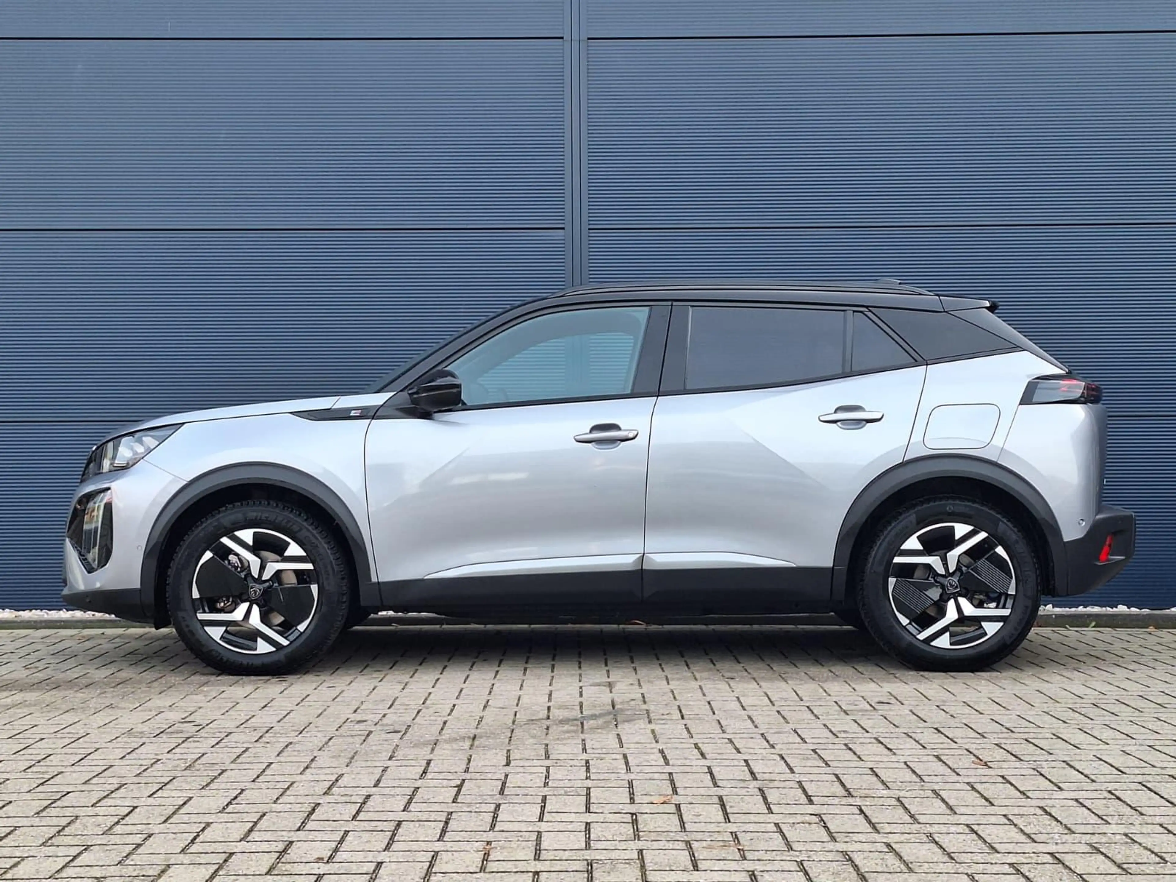 Peugeot e-2008 EV 54kWh 156pk GT Avantage | SUMMER DEALS | | Stoe — photo 3