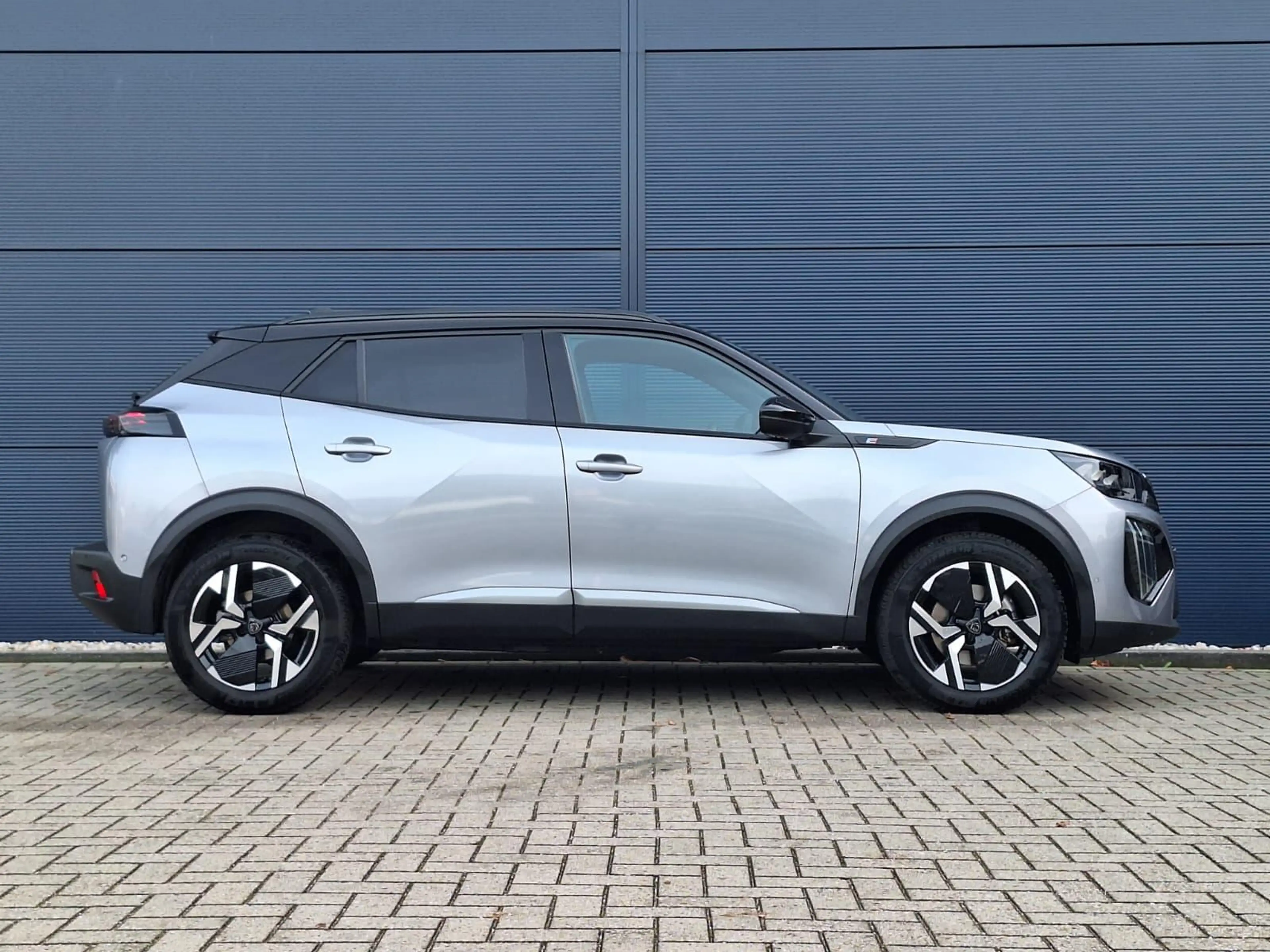 Peugeot e-2008 EV 54kWh 156pk GT Avantage | SUMMER DEALS | | Stoe — photo 9