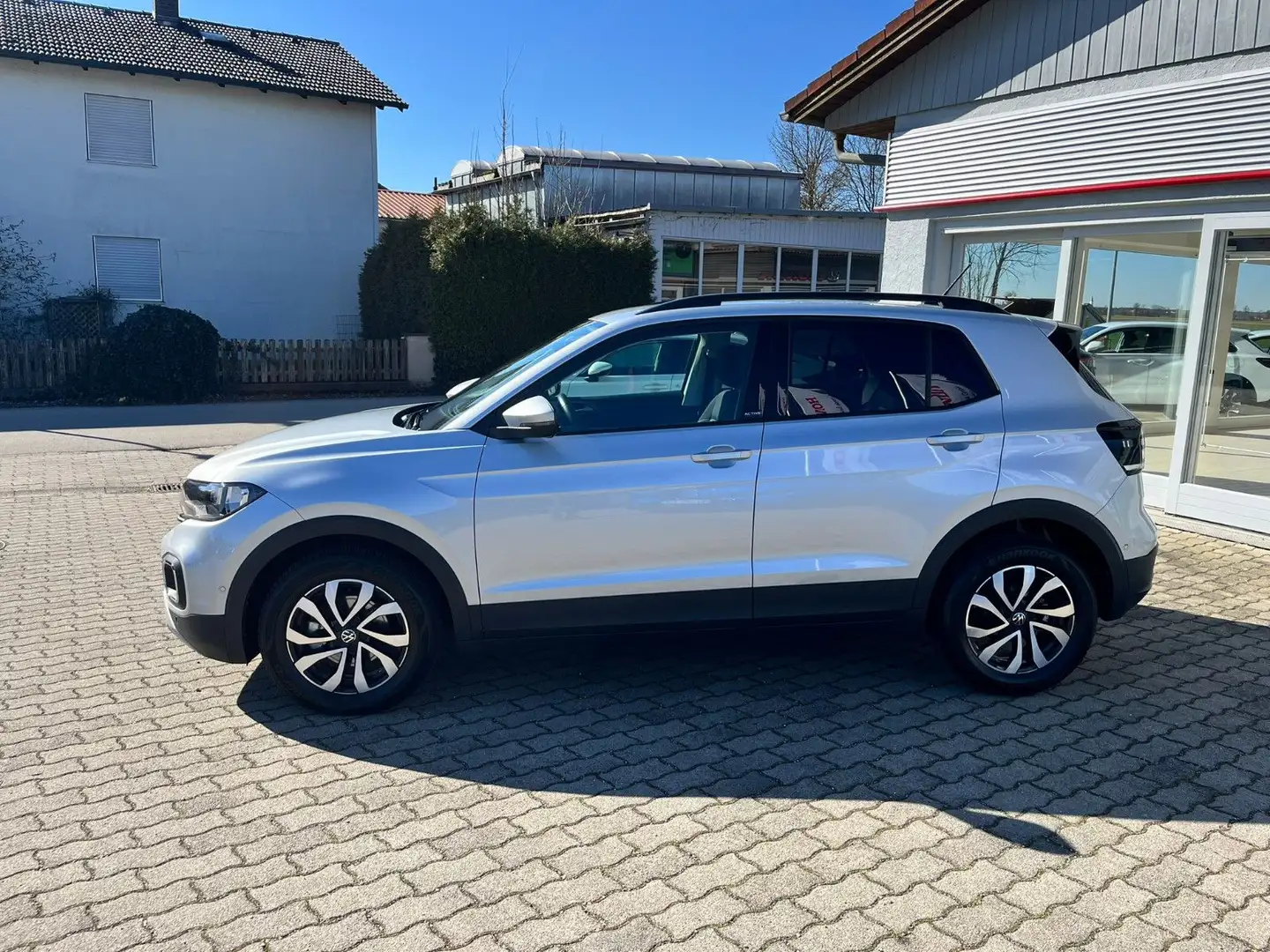 Volkswagen T-Cross Active Silber - 2