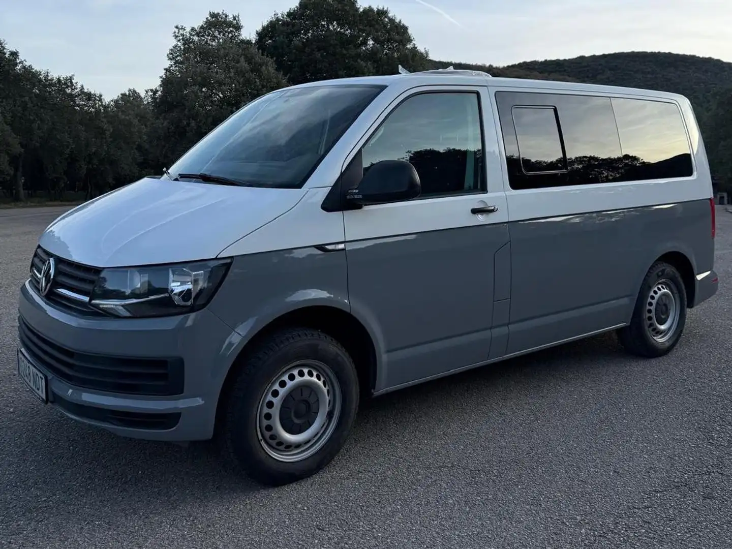 Volkswagen T6 Transporter 20 TDI 115 Blanco - 2