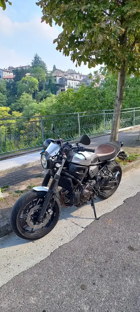 Yamaha XSR 700 abs Argento - 1