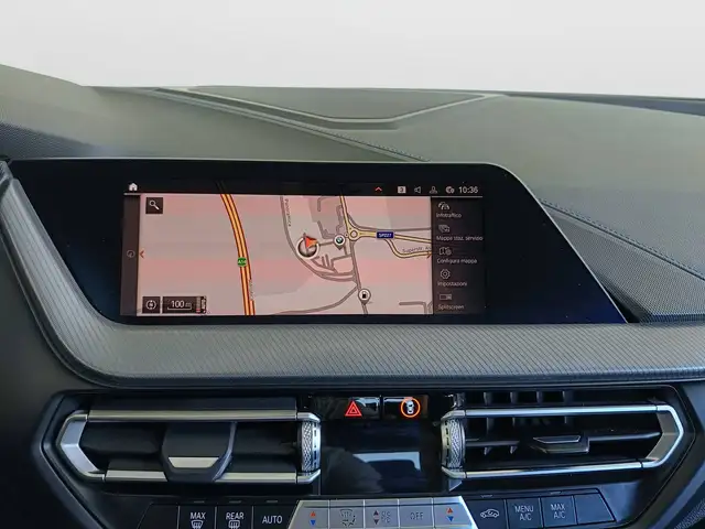 BMW 1 Series view 15