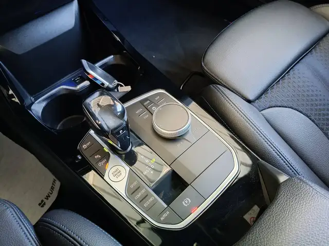 BMW 1 Series view 17