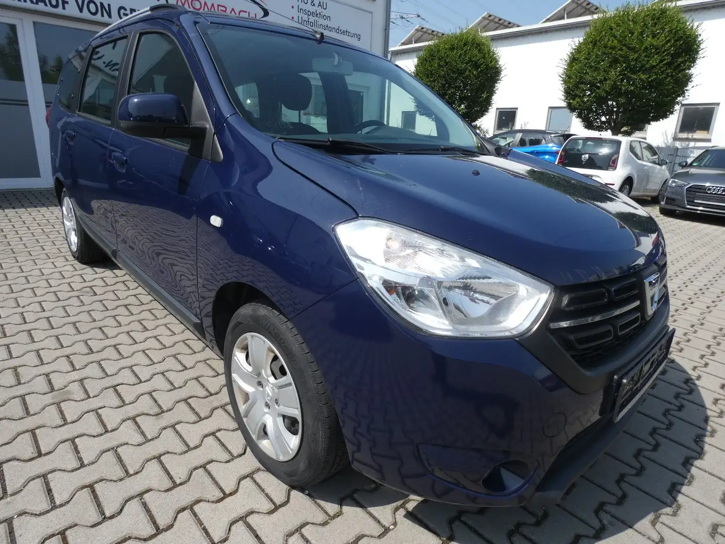 Dacia Lodgy Laureate Blauw - 1