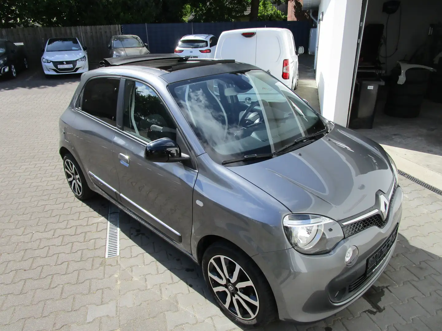 Renault Twingo Cosmic*Navi*Faltverdeck* Gris - 2