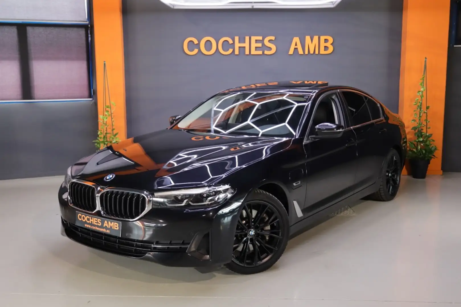 BMW 530 530e Negro - 1
