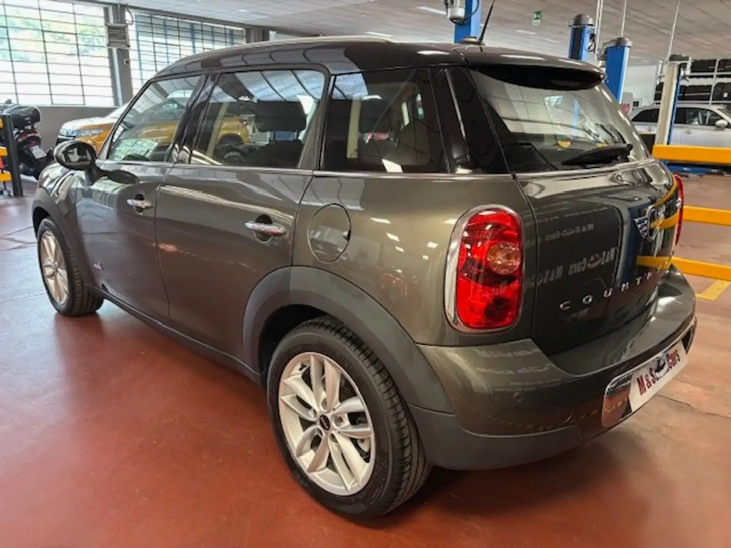 MINI Cooper D Countryman 2.0 ALL4 AUTOMATICA - TAGLIANDATA! Gris - 2