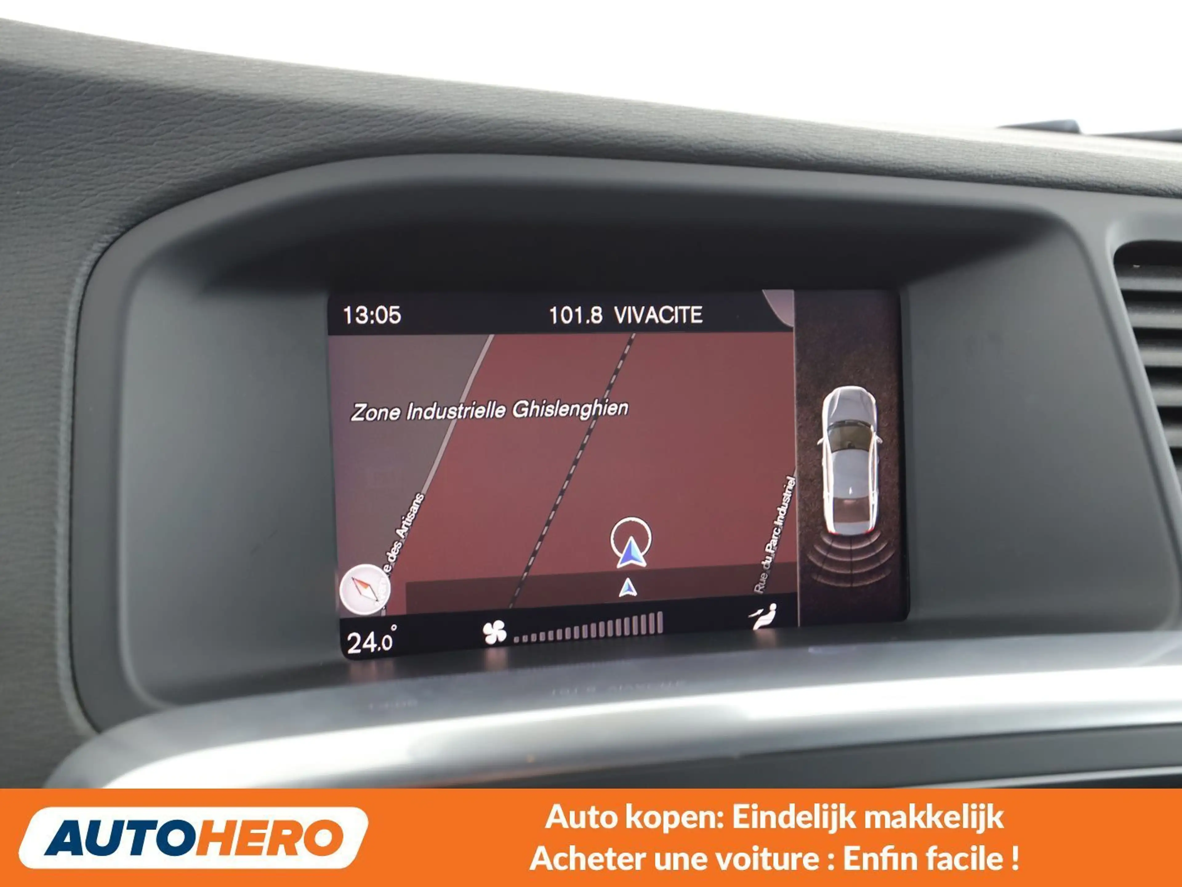 Volvo S60 2.0 D4 Momentum — photo 9