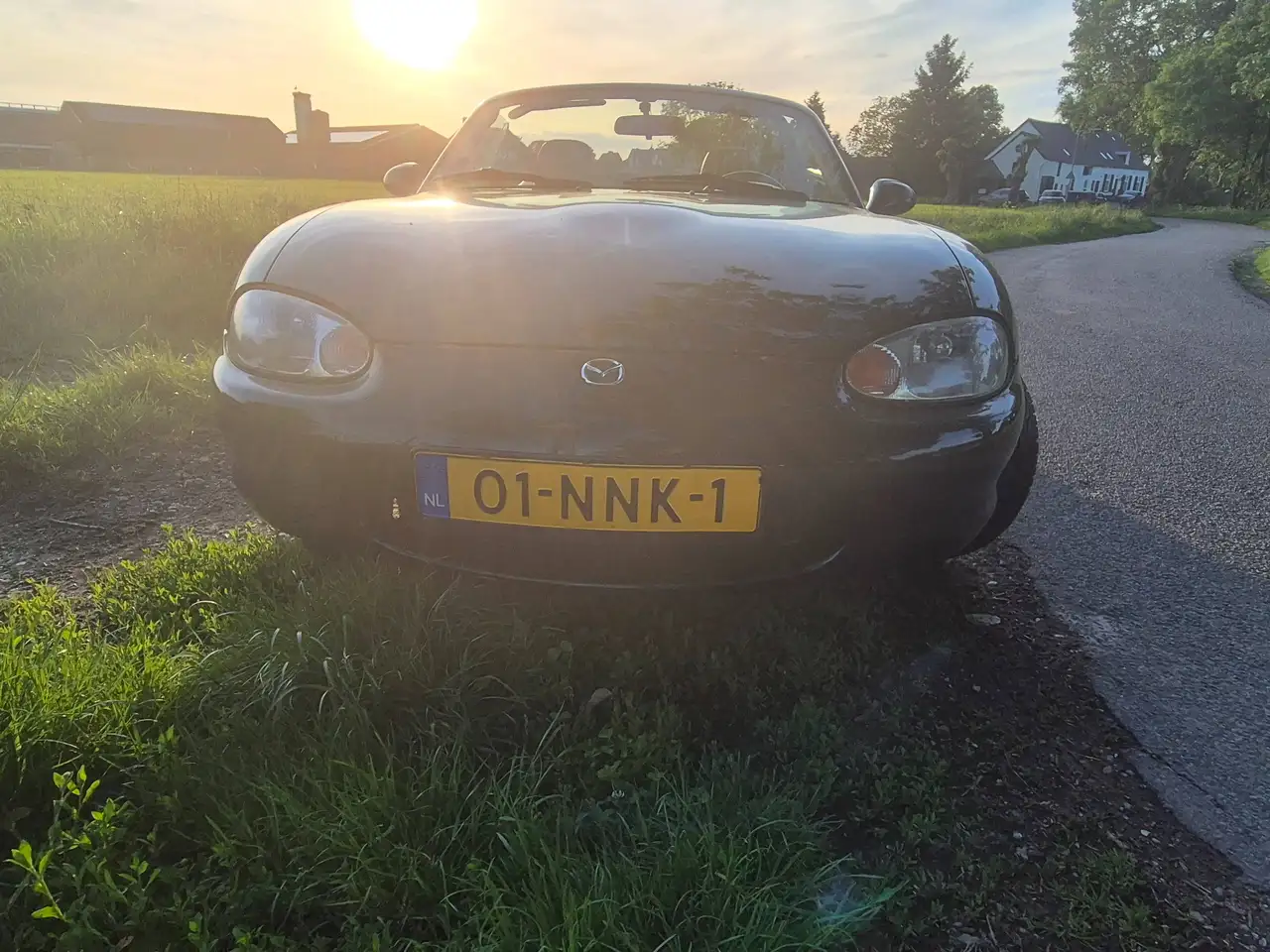 Mazda MX-5 1.6i Touring, foto 3