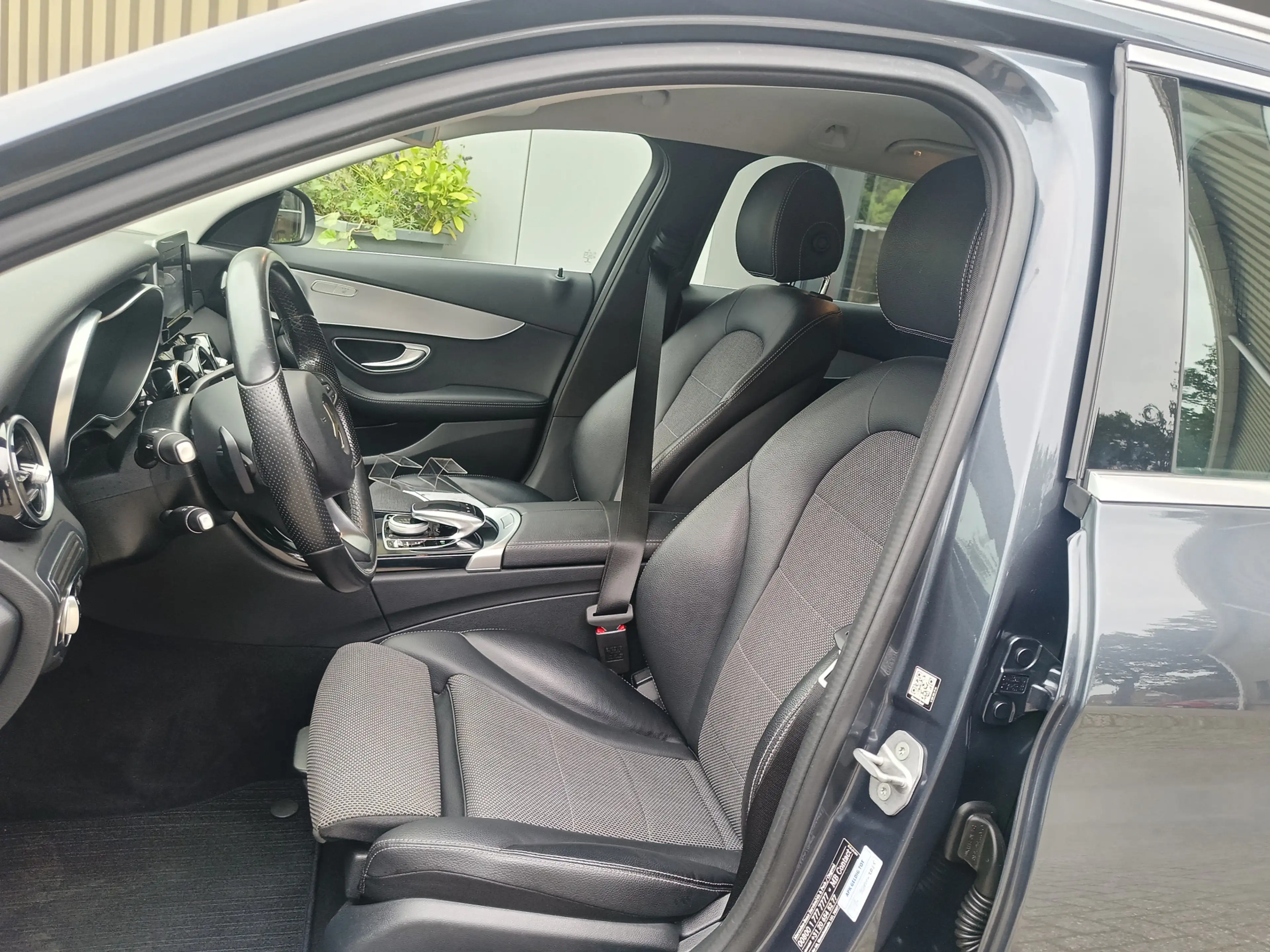 Mercedes-Benz C 180 Estate Prestige | Sport Stoelen | Camera | Trekhaa — photo 7