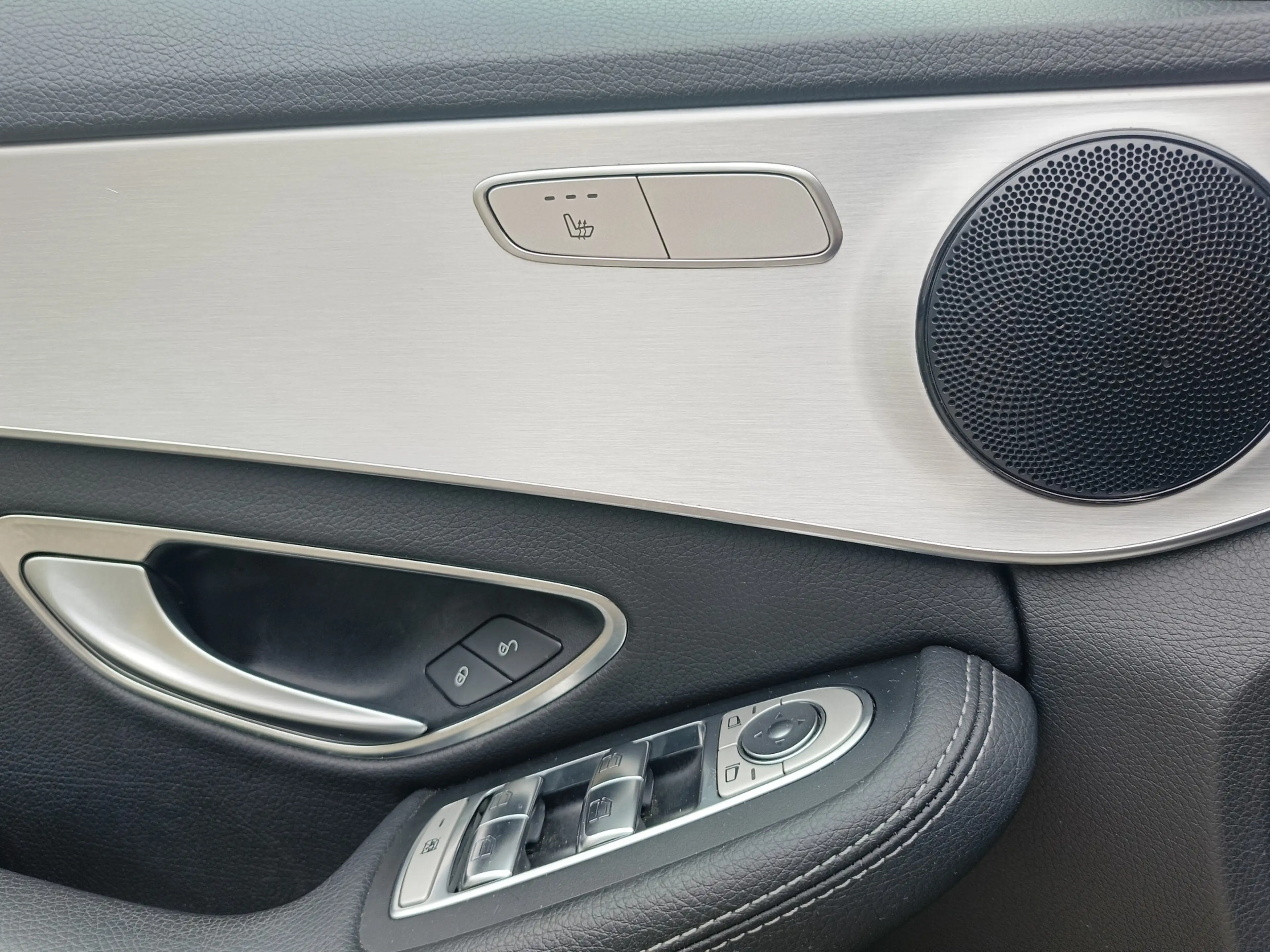 Mercedes-Benz C 180 Estate Prestige | Sport Stoelen | Camera | Trekhaa — photo 10