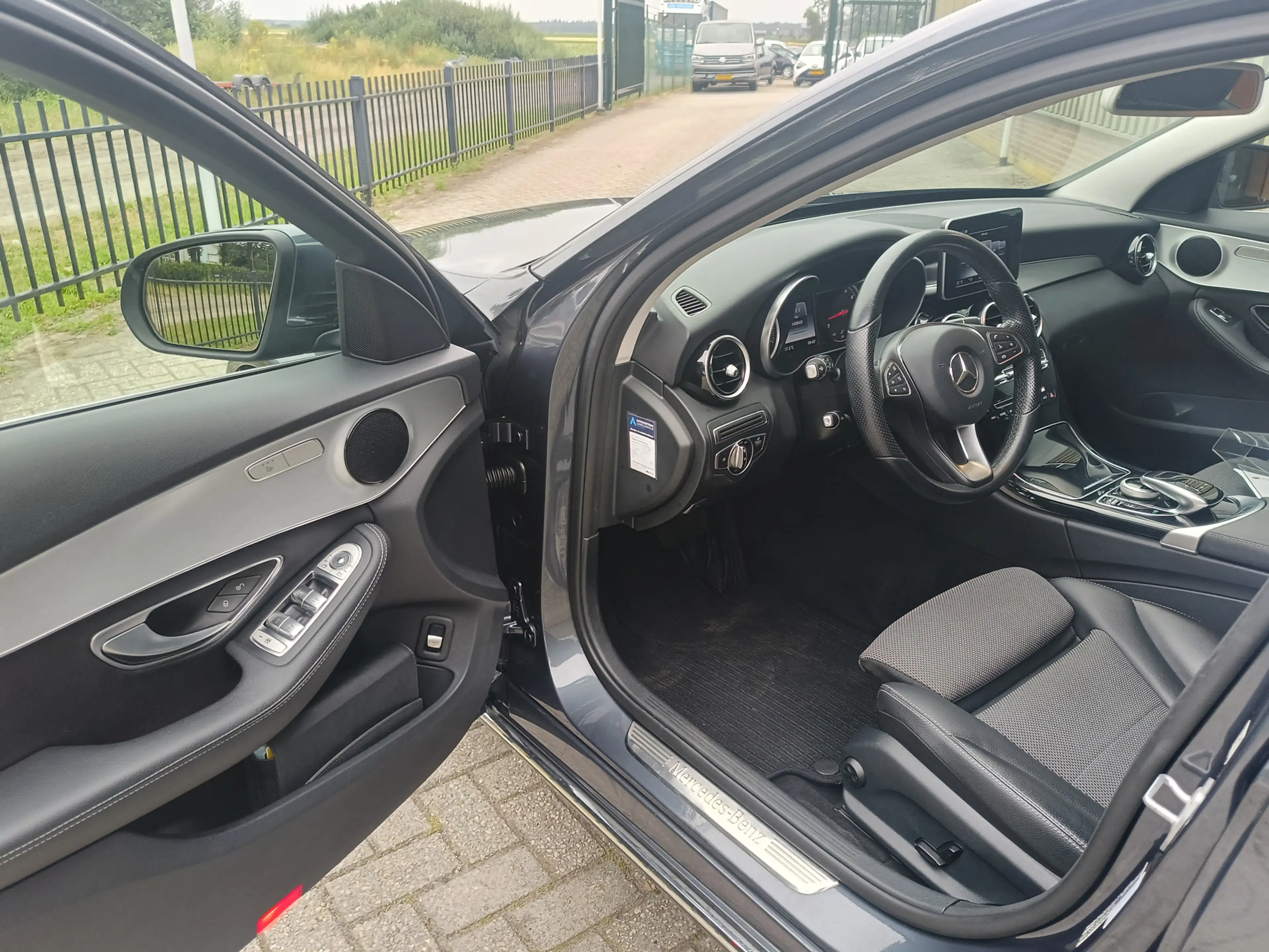 Mercedes-Benz C 180 Estate Prestige | Sport Stoelen | Camera | Trekhaa — photo 6