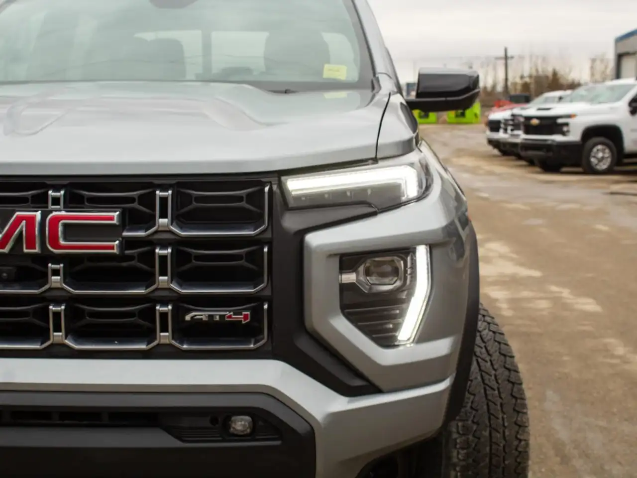 GMC Canyon снимка GMC Canyon