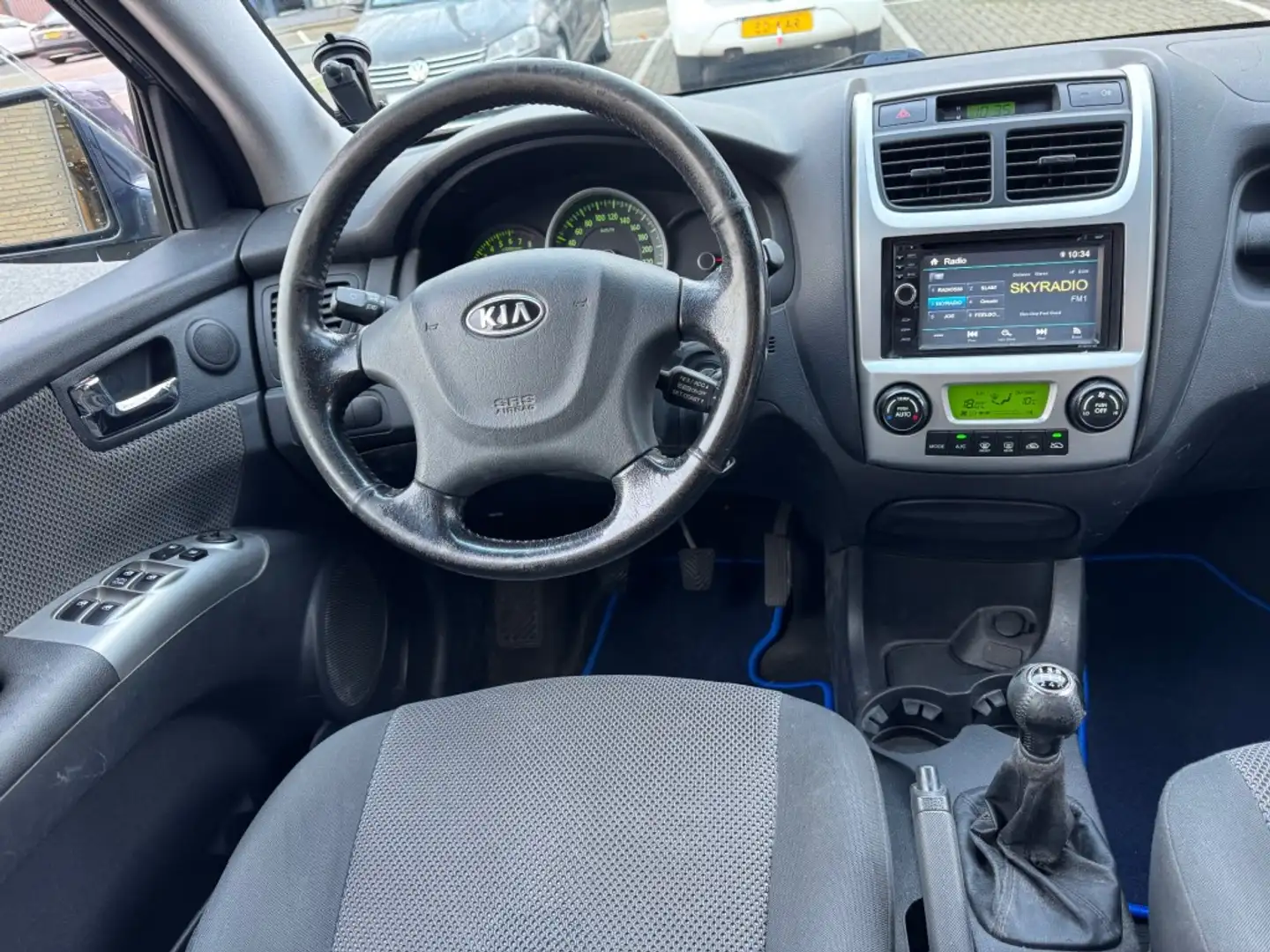 Kia Sportage 2.0 CVVT X-ecutive CLIMA TREKHAAK RIJDT GOED NAP A Blauw - 2