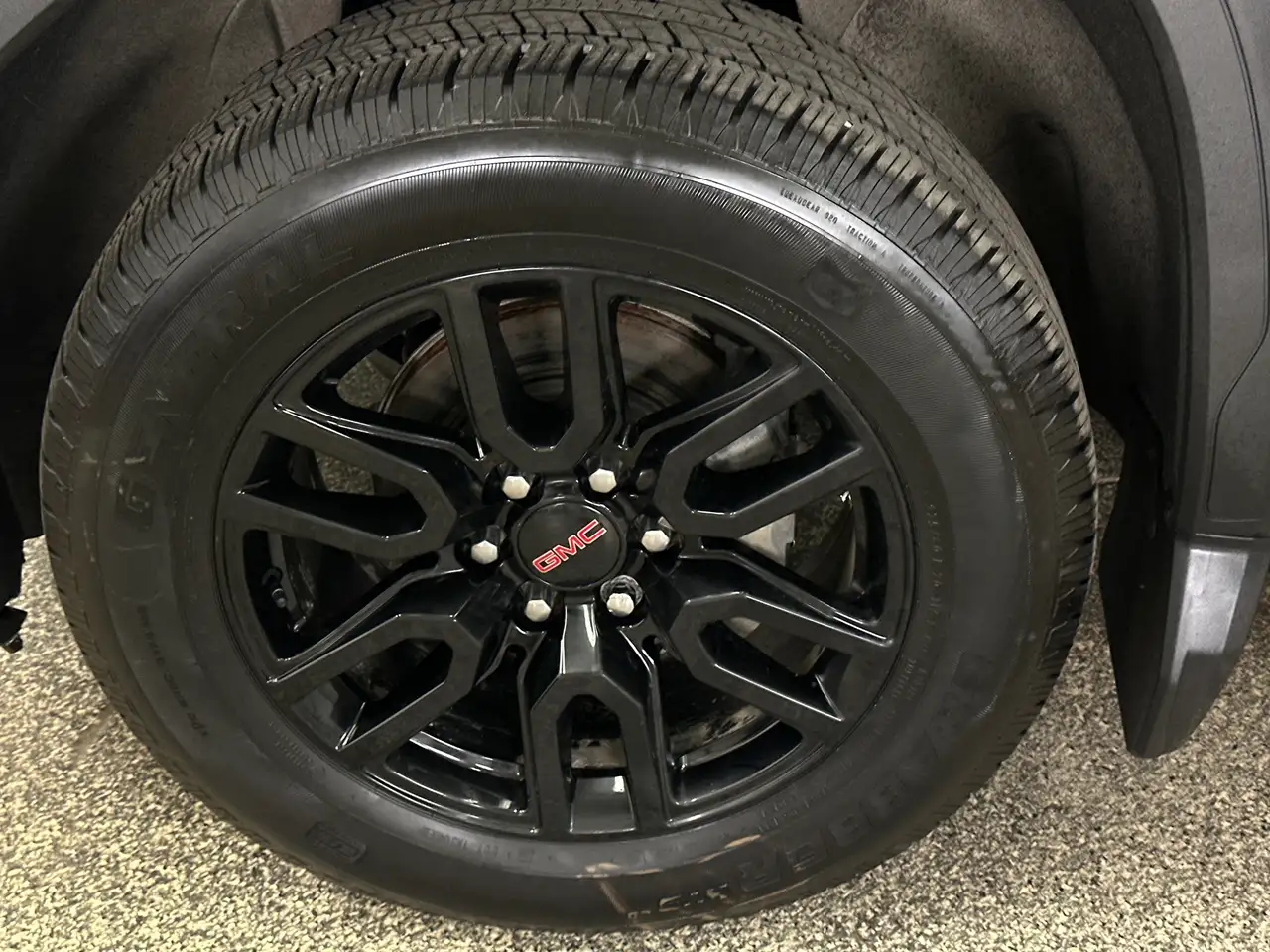 GMC Sierra 1500 снимка GMC Sierra 1500