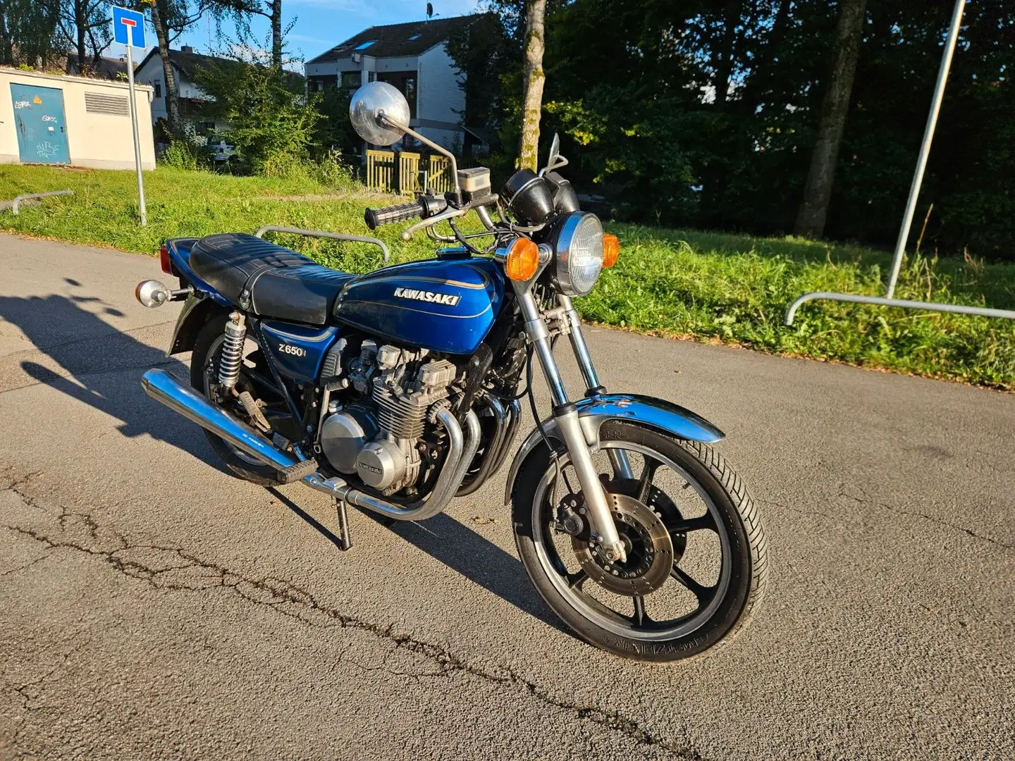 Kawasaki Z 650 B schöne Maschine plava - 1