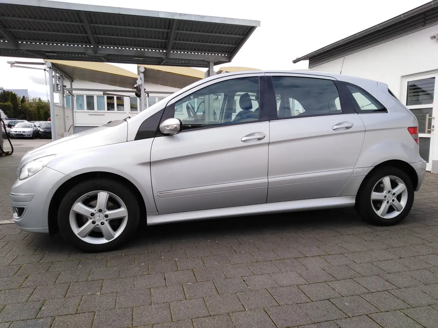 Mercedes-Benz B 170 Automatic- TOP ZUSTAND !! Grau - 2