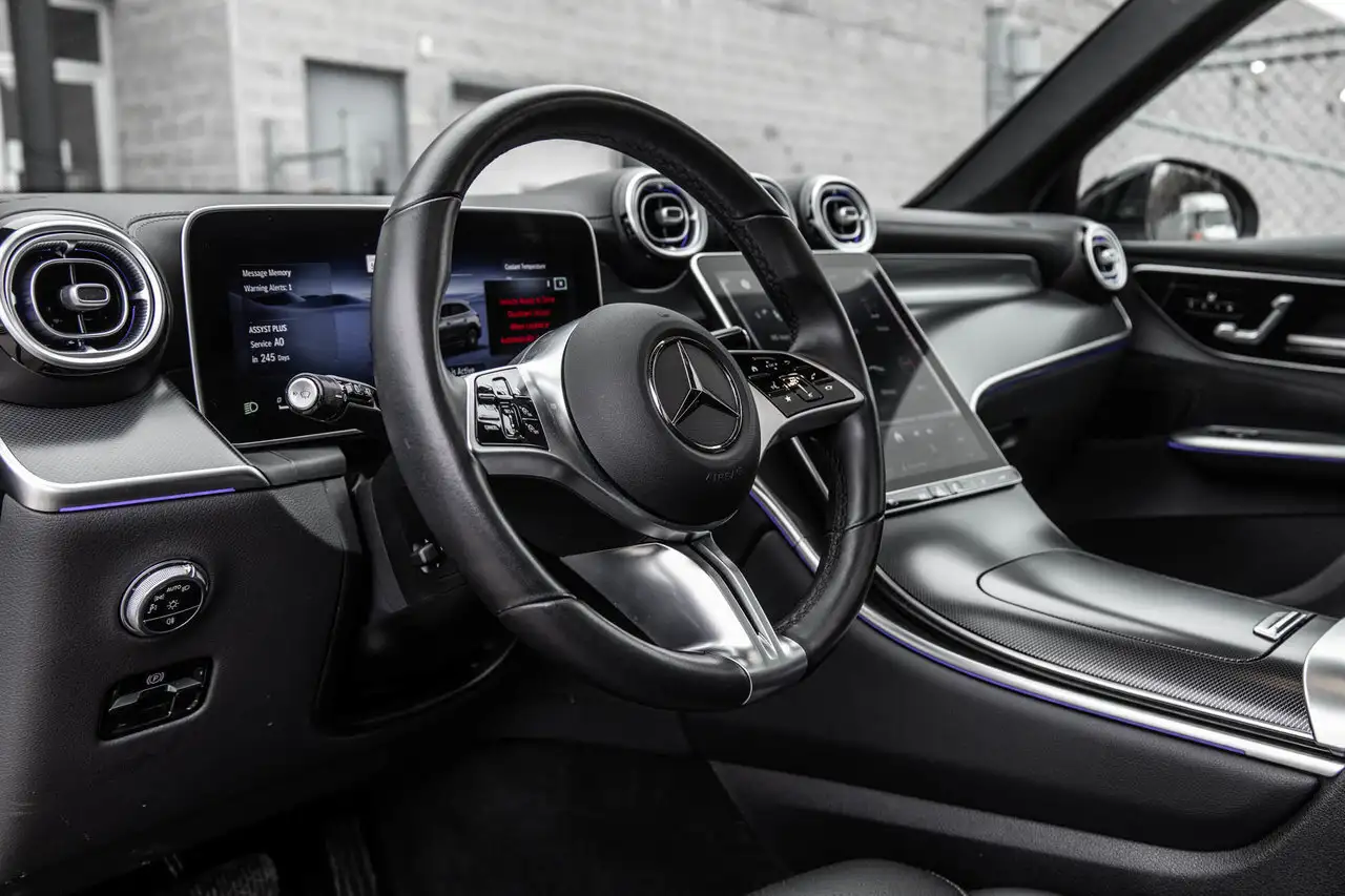 Mercedes-Benz GLC снимка Mercedes-Benz GLC