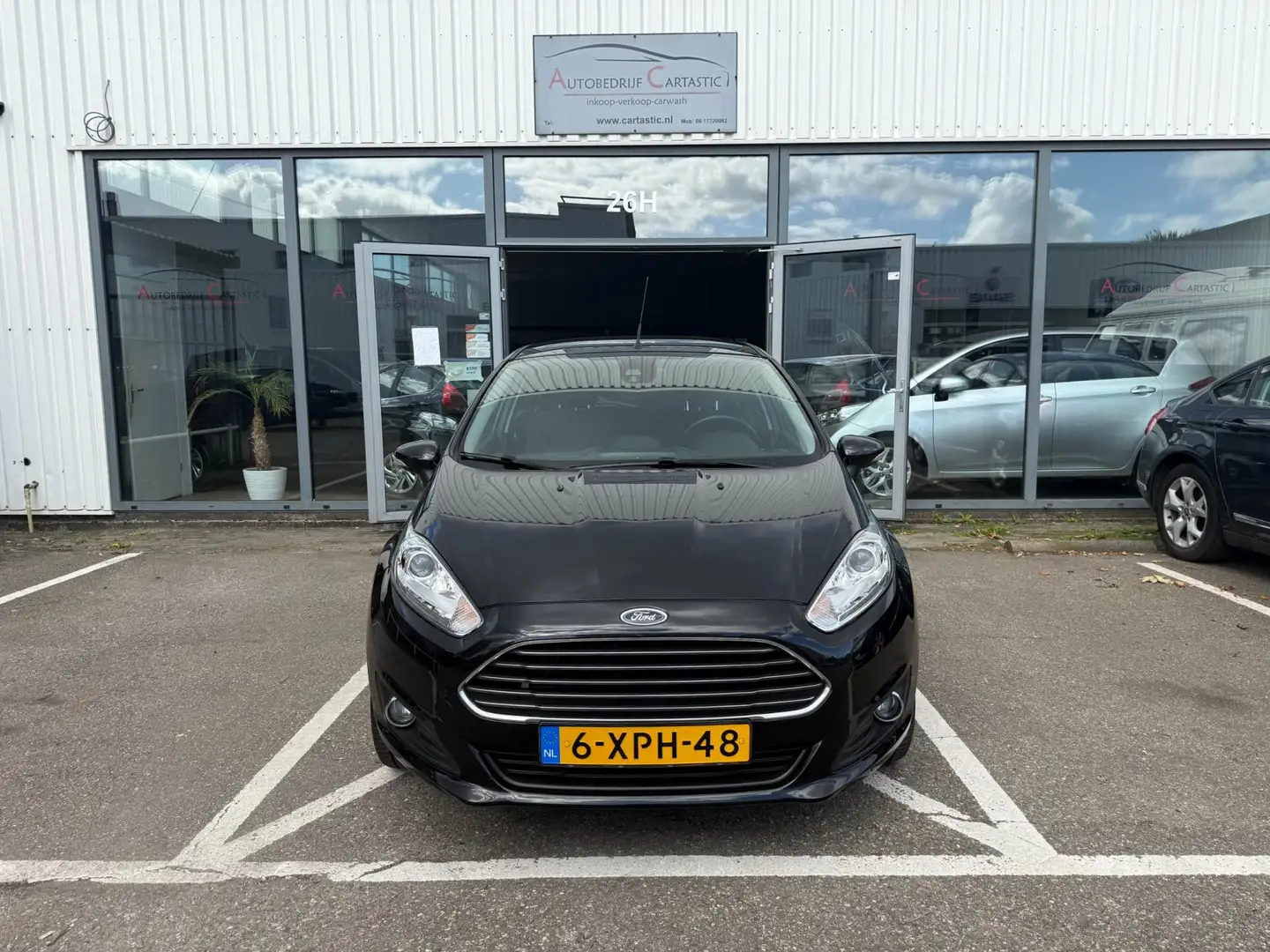 Ford Fiesta 1.0 EcoBoost Titanium AUTOMAAT | NAVI | CRUISE | C Noir - 2