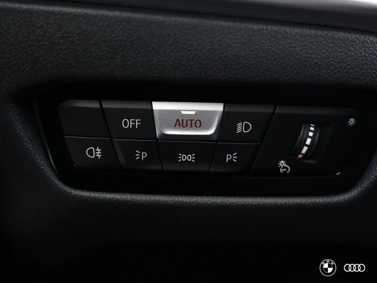 BMW 330 330E M SPORT / MEMORY / HEADUP / ACC / FABRIEKGARA, миниатюра 16