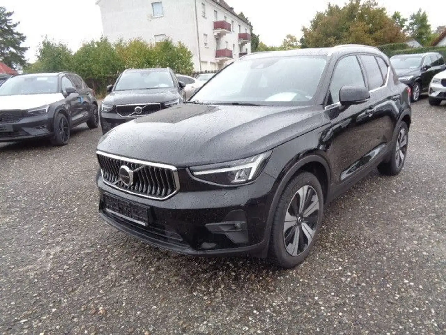 Volvo XC40 T5 Ultimate Bright Recharge Plug-In Hybrid Schwarz - 1