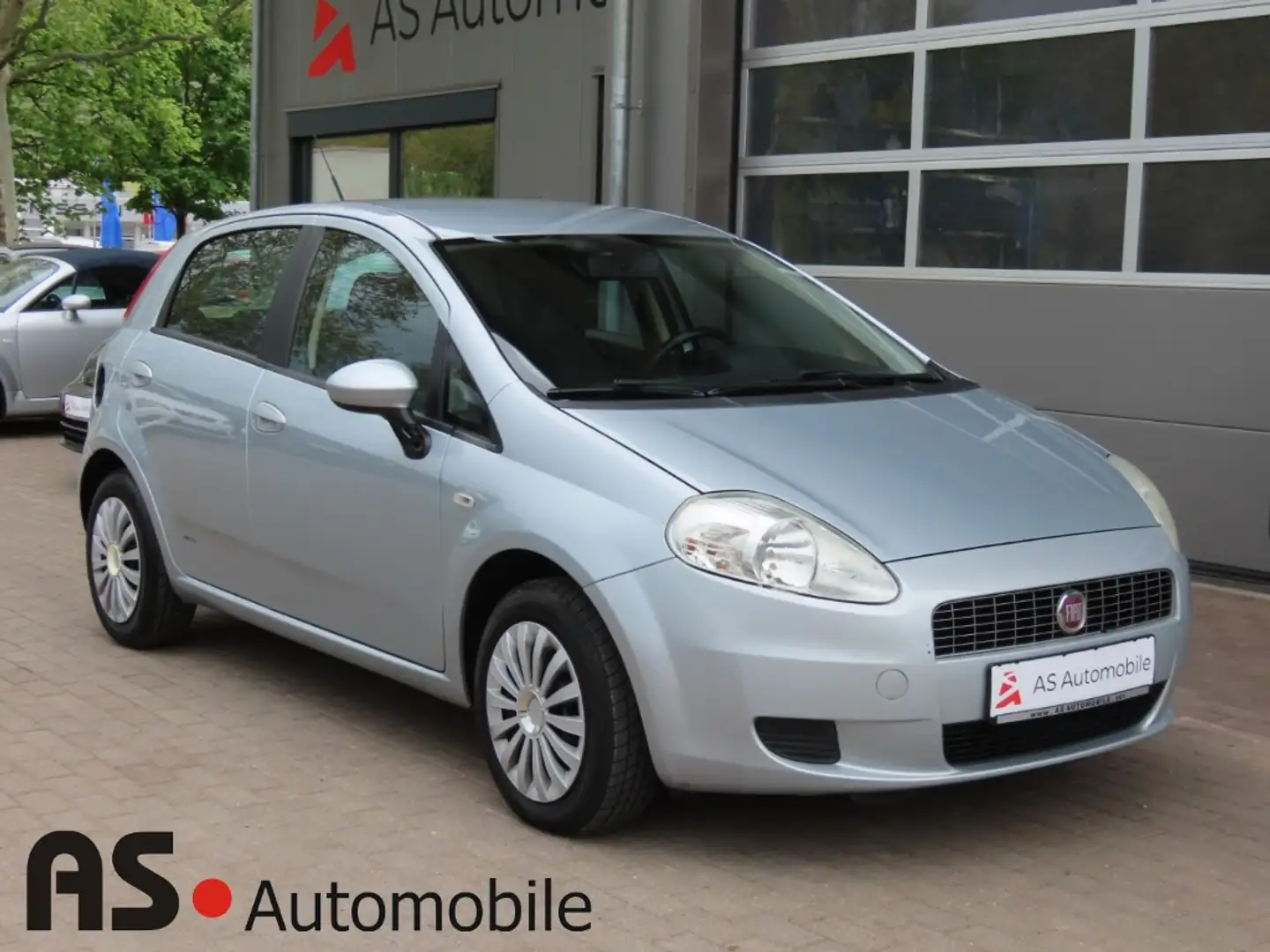 Fiat Grande Punto 1.2 8V Dynamic Klimaanlage*Servo Grau - 1