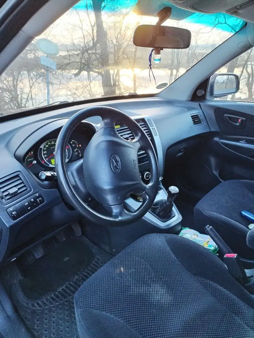 Hyundai TUCSON 2.0 2WD GLS - 2