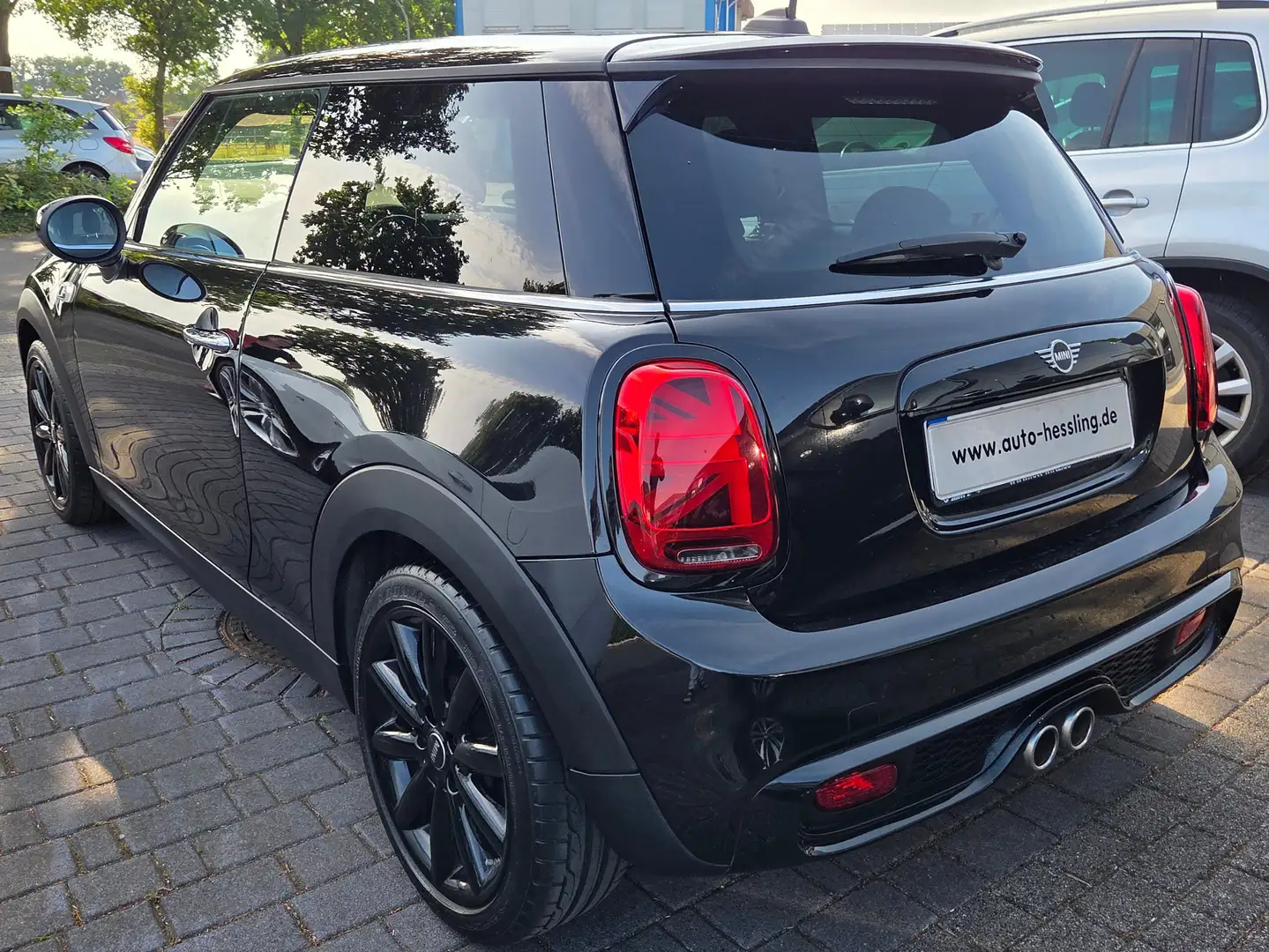 MINI Cooper S Cooper S LED Automatik Chili Paket Schwarz - 2
